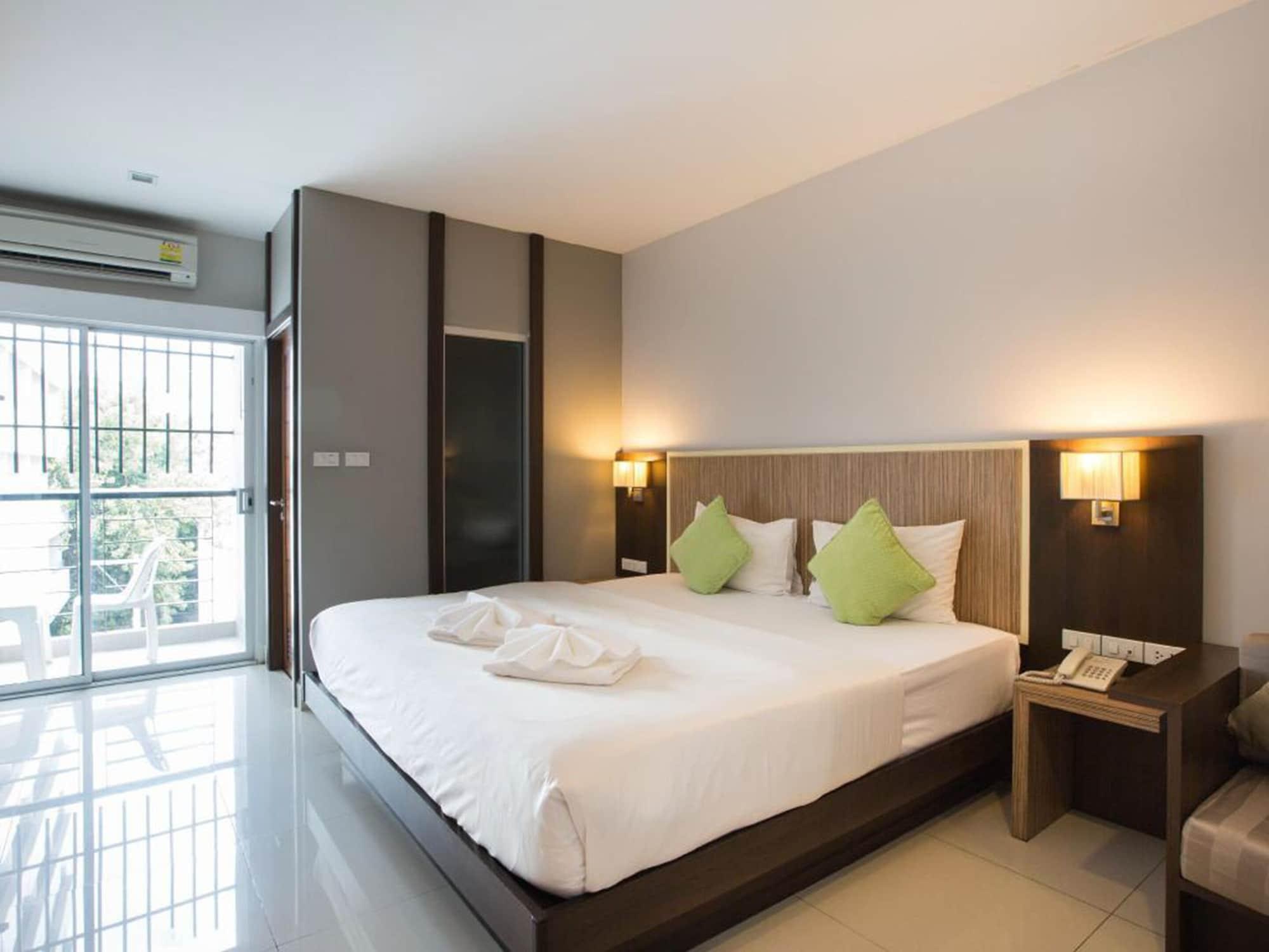 April Hotel Pattaya