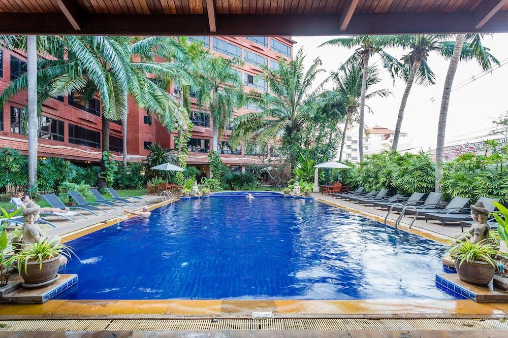 Hotel Nova Park 4*
