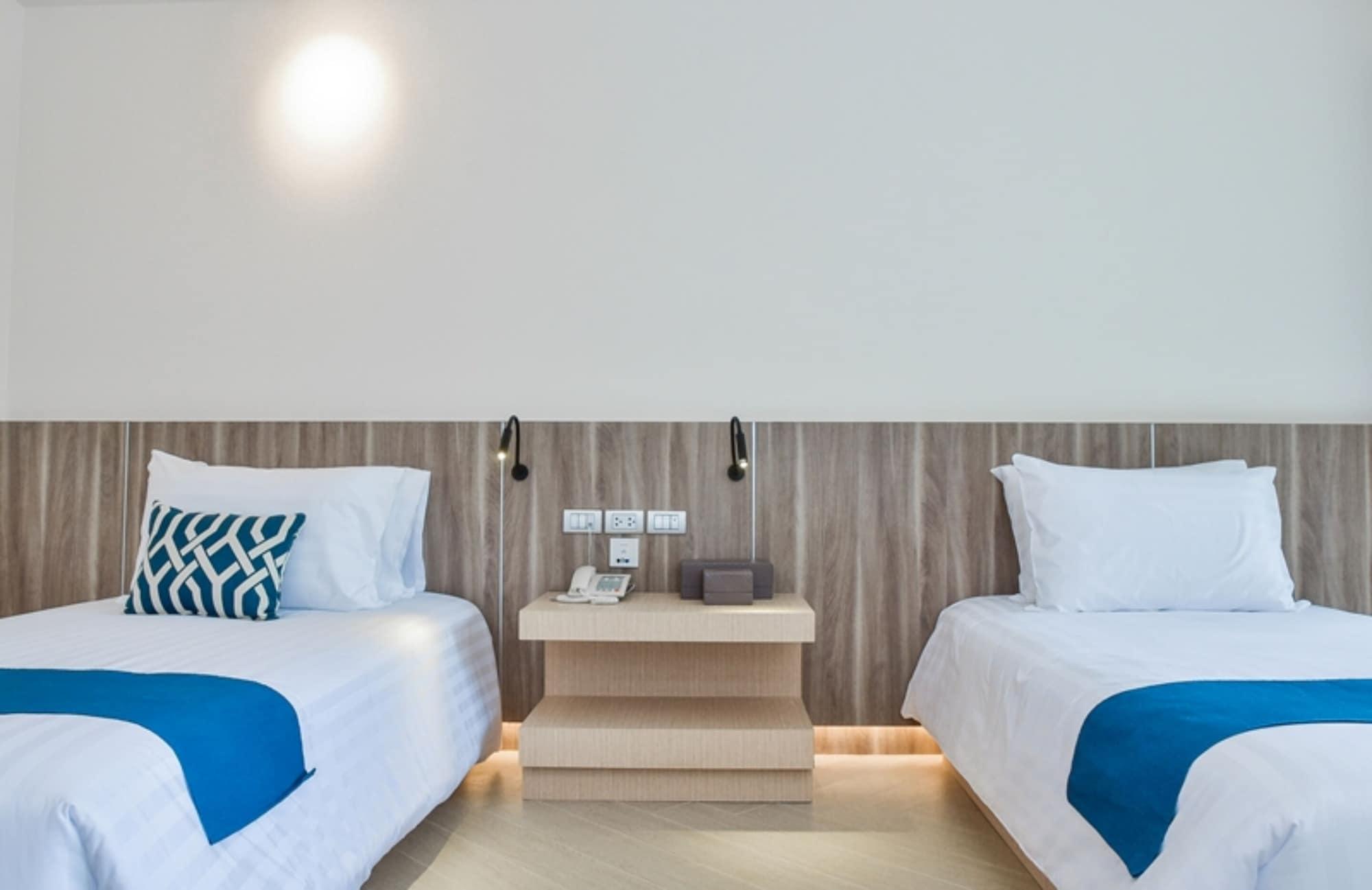 Golden Tulip Beachfront