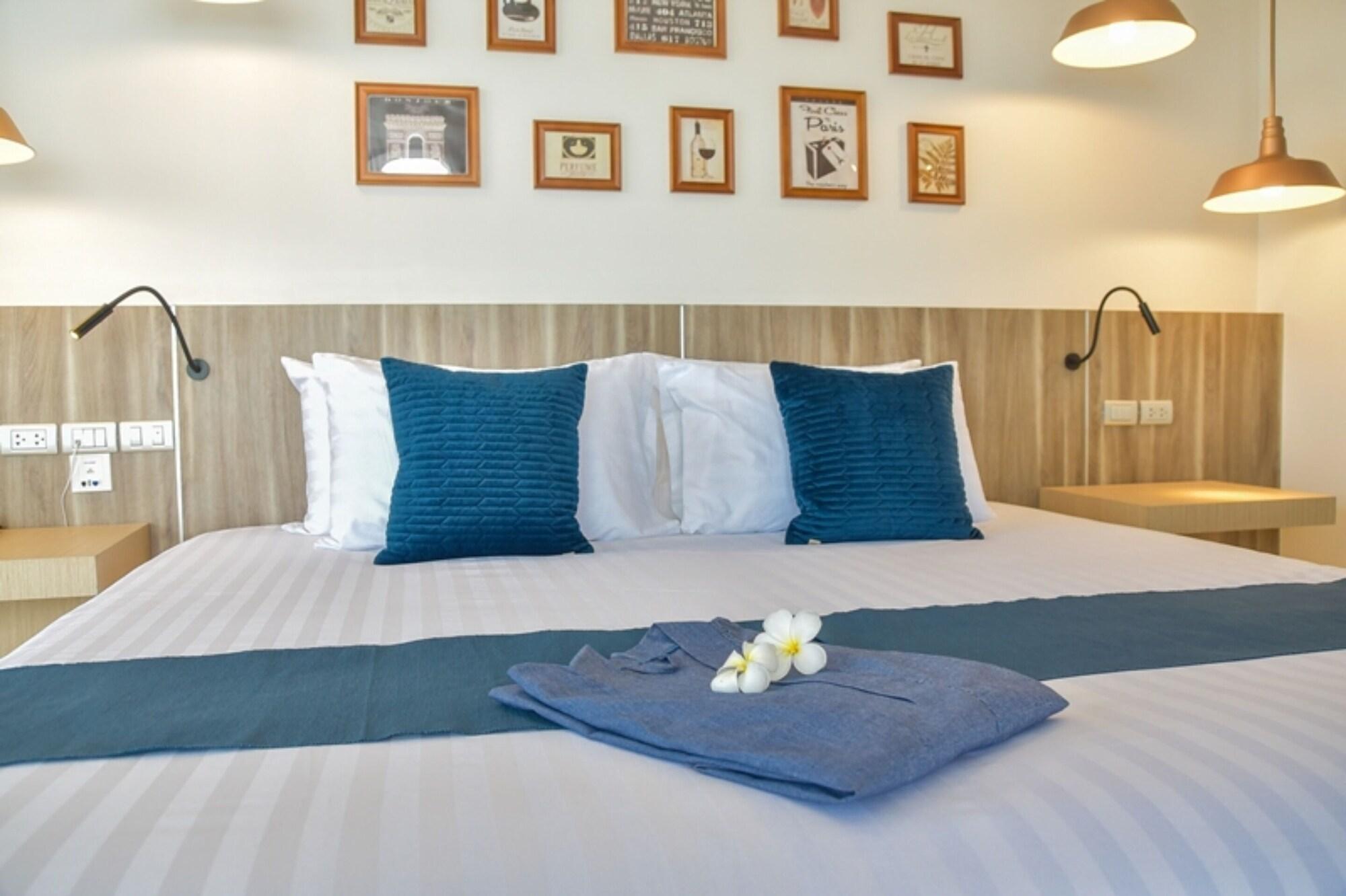 Golden Tulip Beachfront