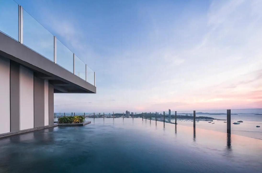- Sea View Large Balcony With Infinity Pool *