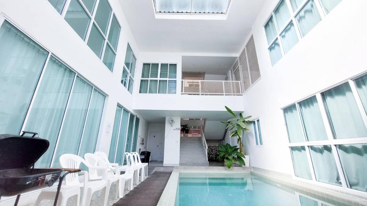The Inn10: Pool With 9 Bedrooms *