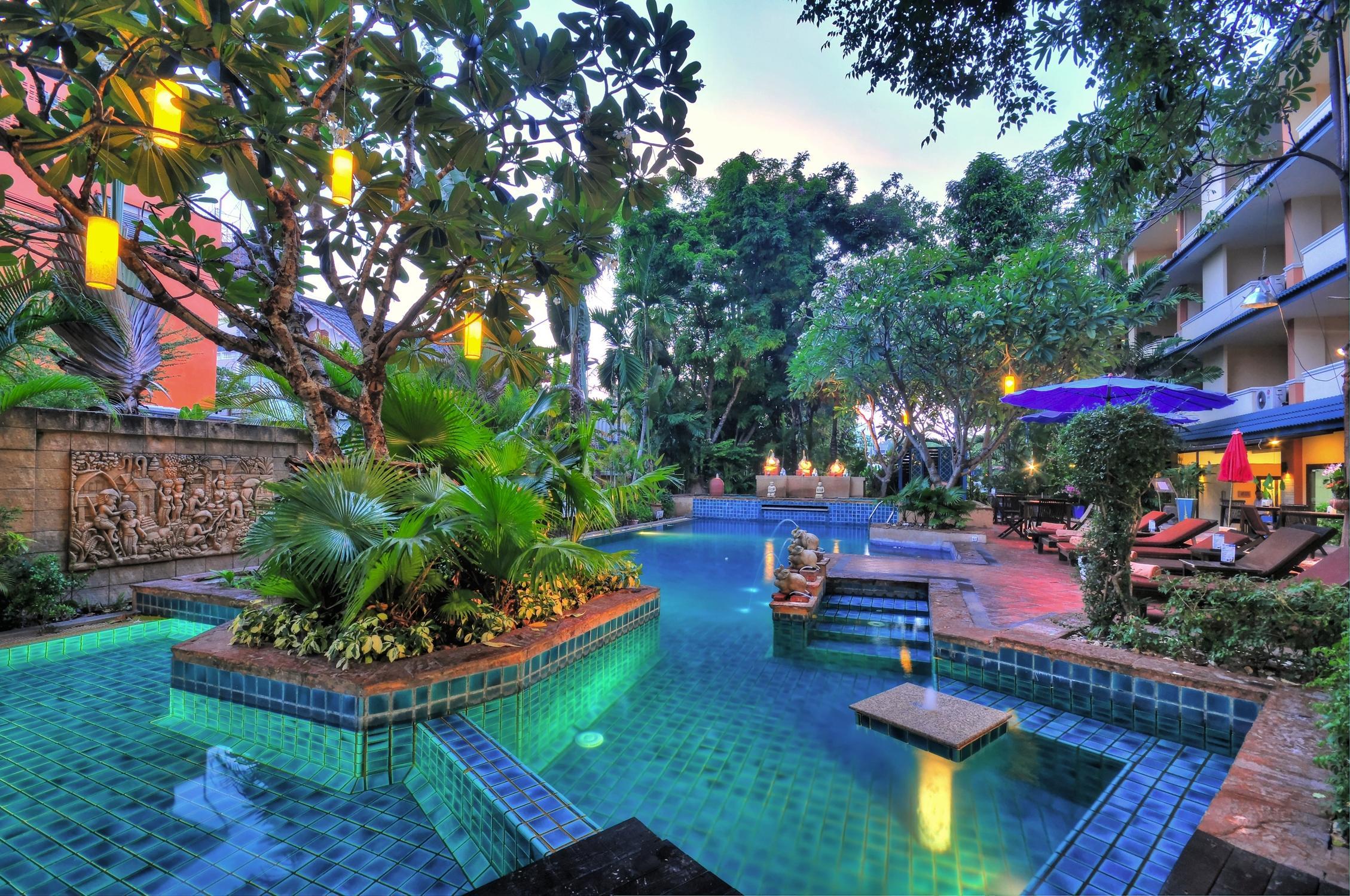 รีสอร์ท Gazebo Resort,