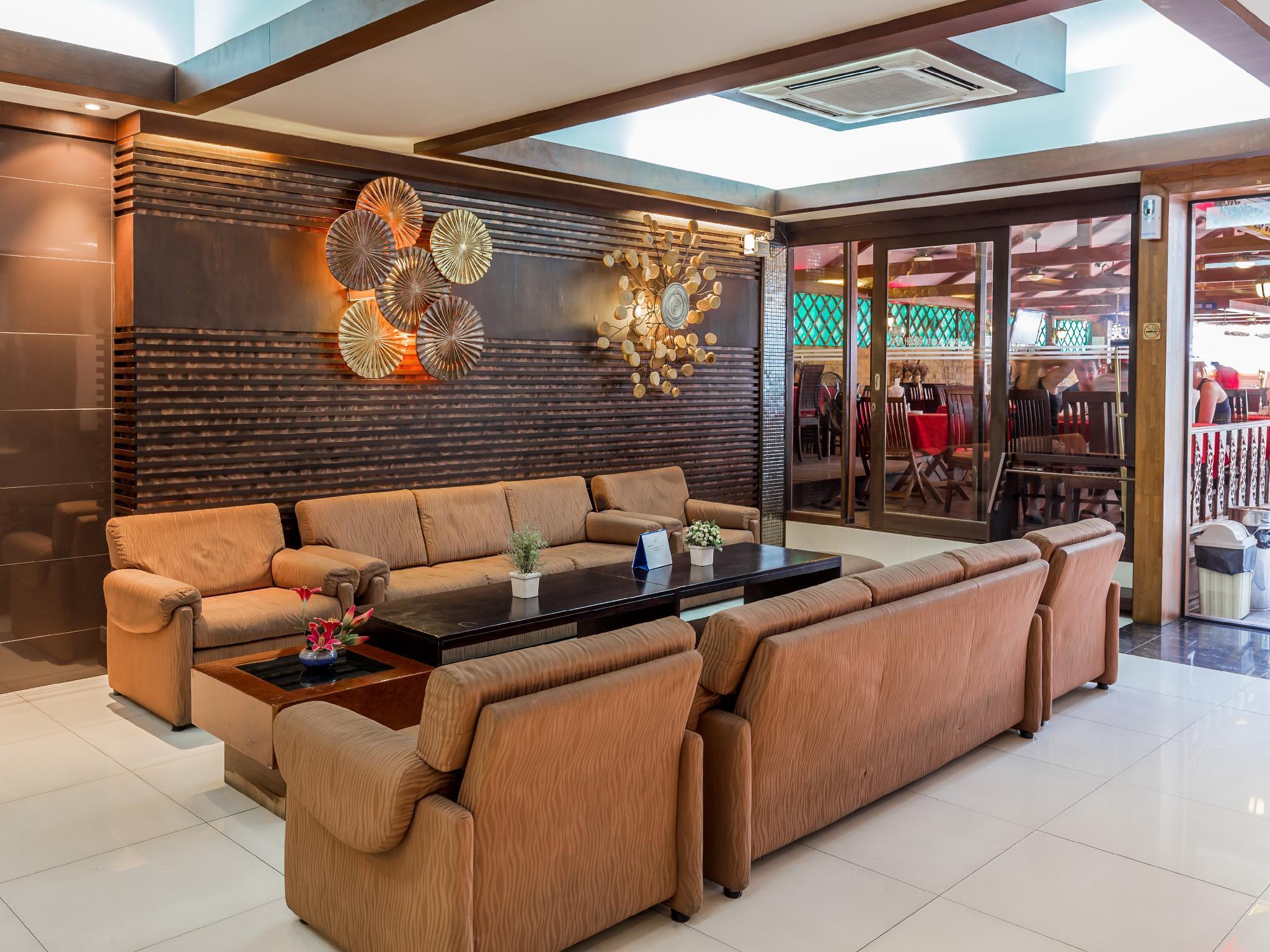 House- Sha Extra Hotel 3*