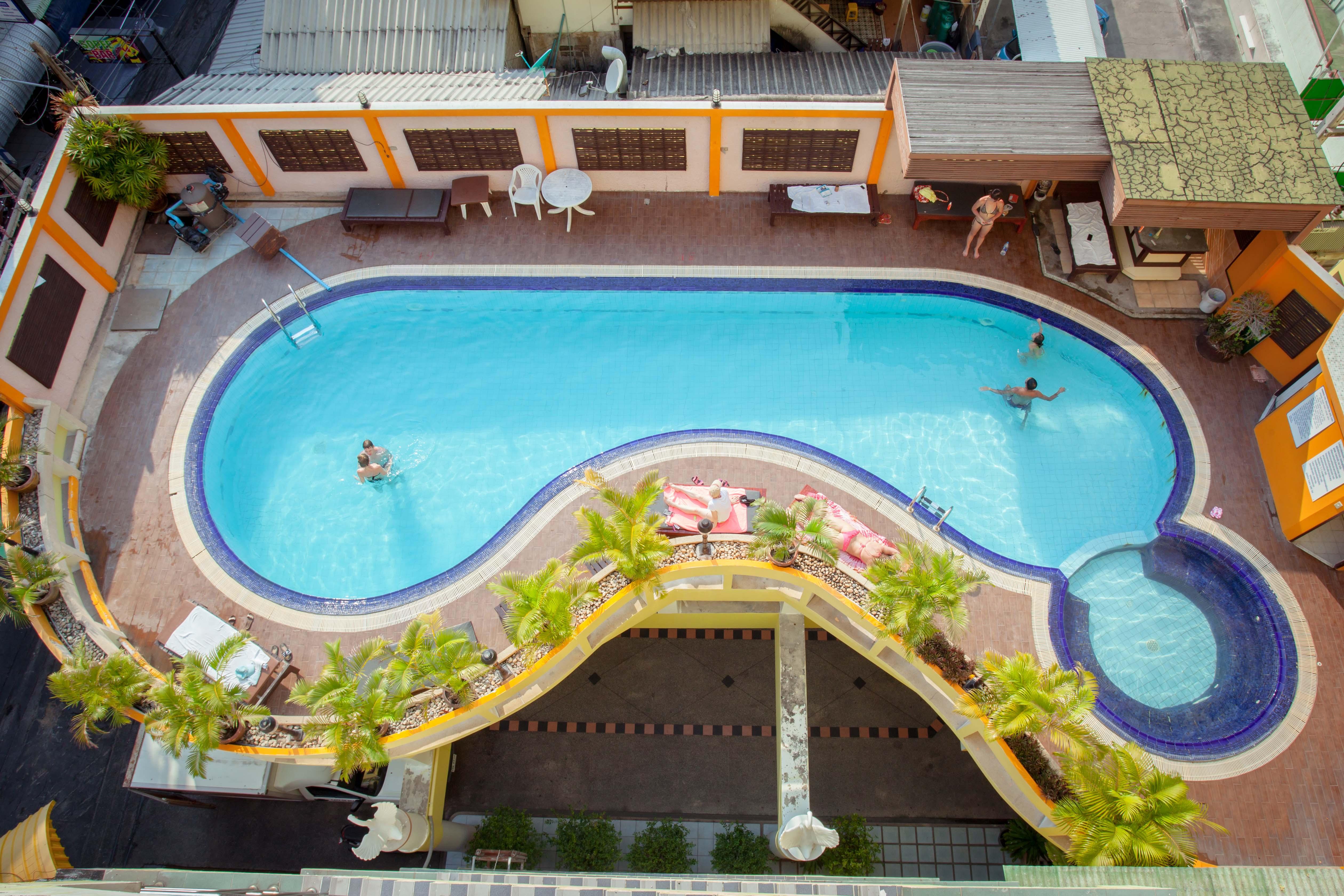 Eastiny Hotel 3*