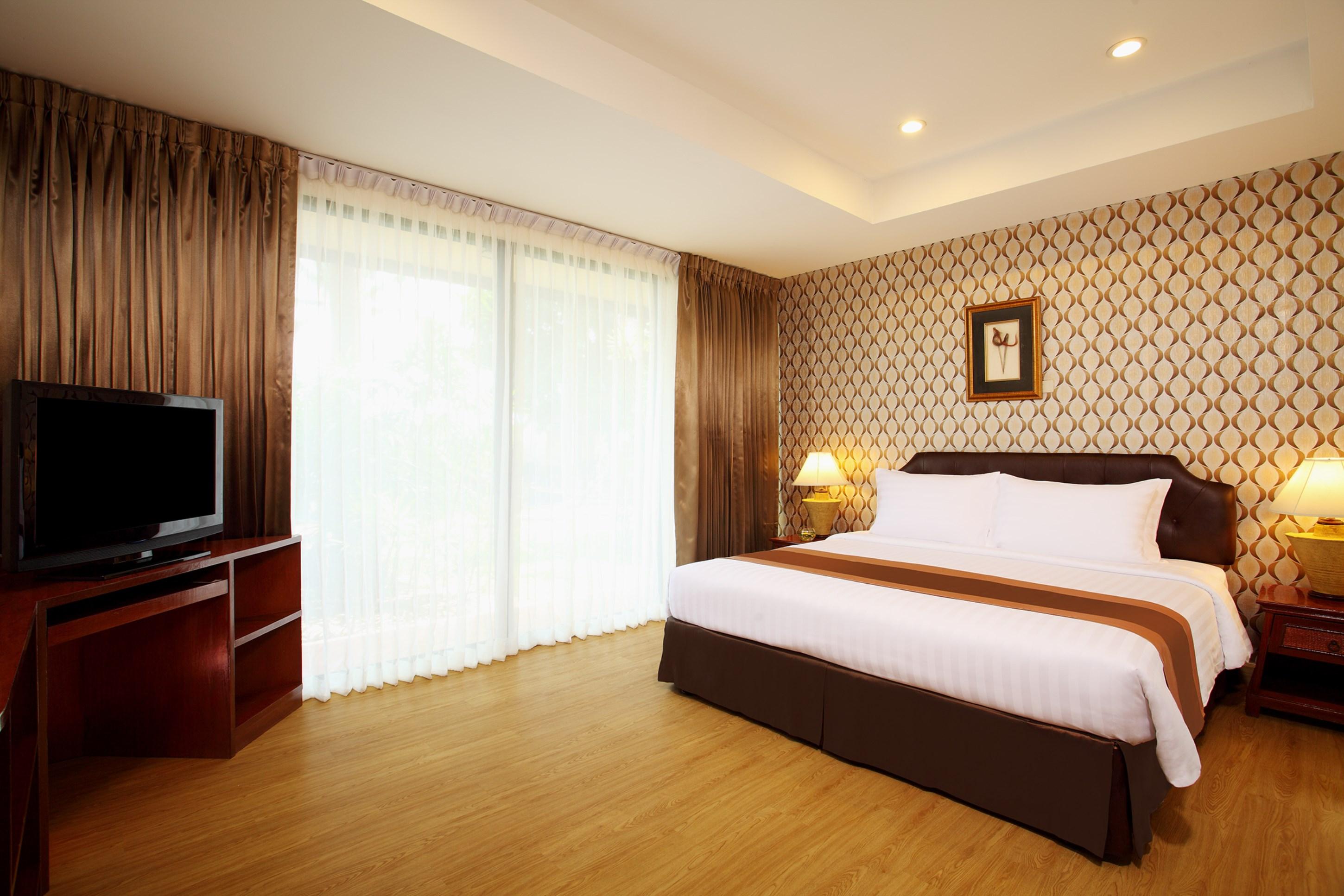 Nova Park 4*