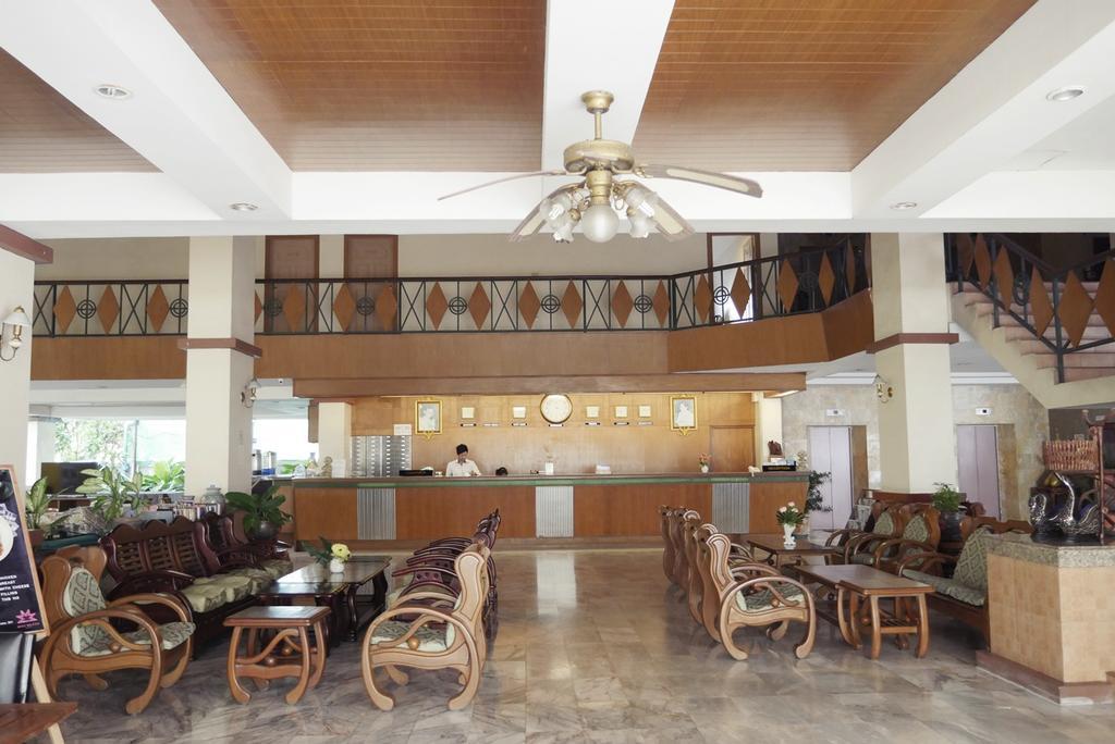 Mike Hotel