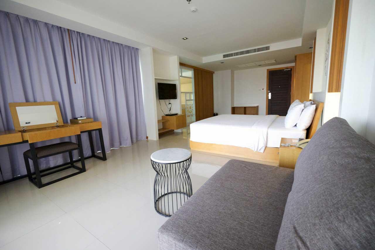 Hotel Welcome World Beachfront Pattaya