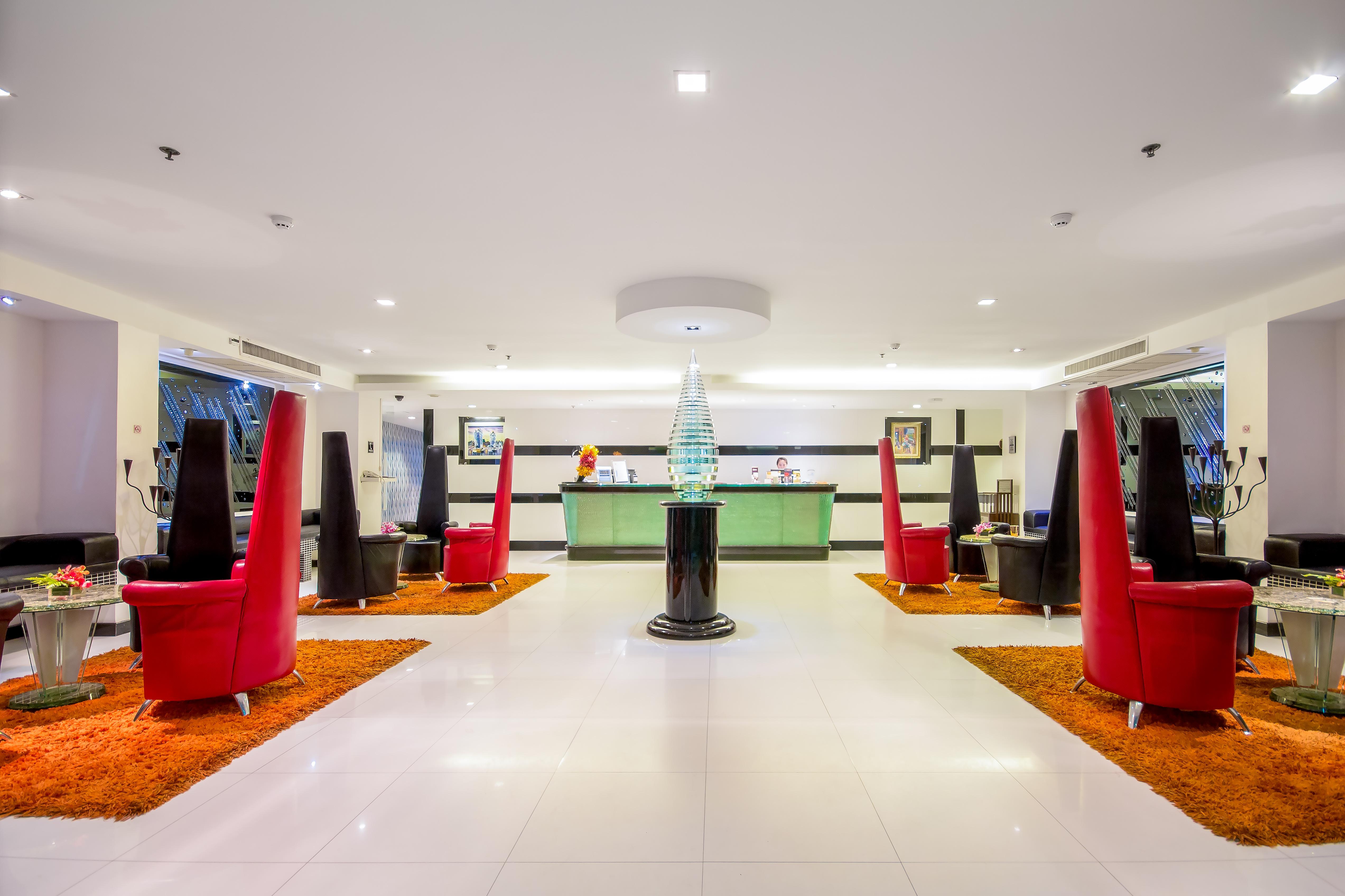 Hotel Nova By Compass Hospitality