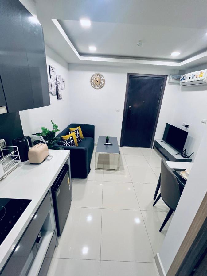 Modern Quiet 1-bedroom In A *