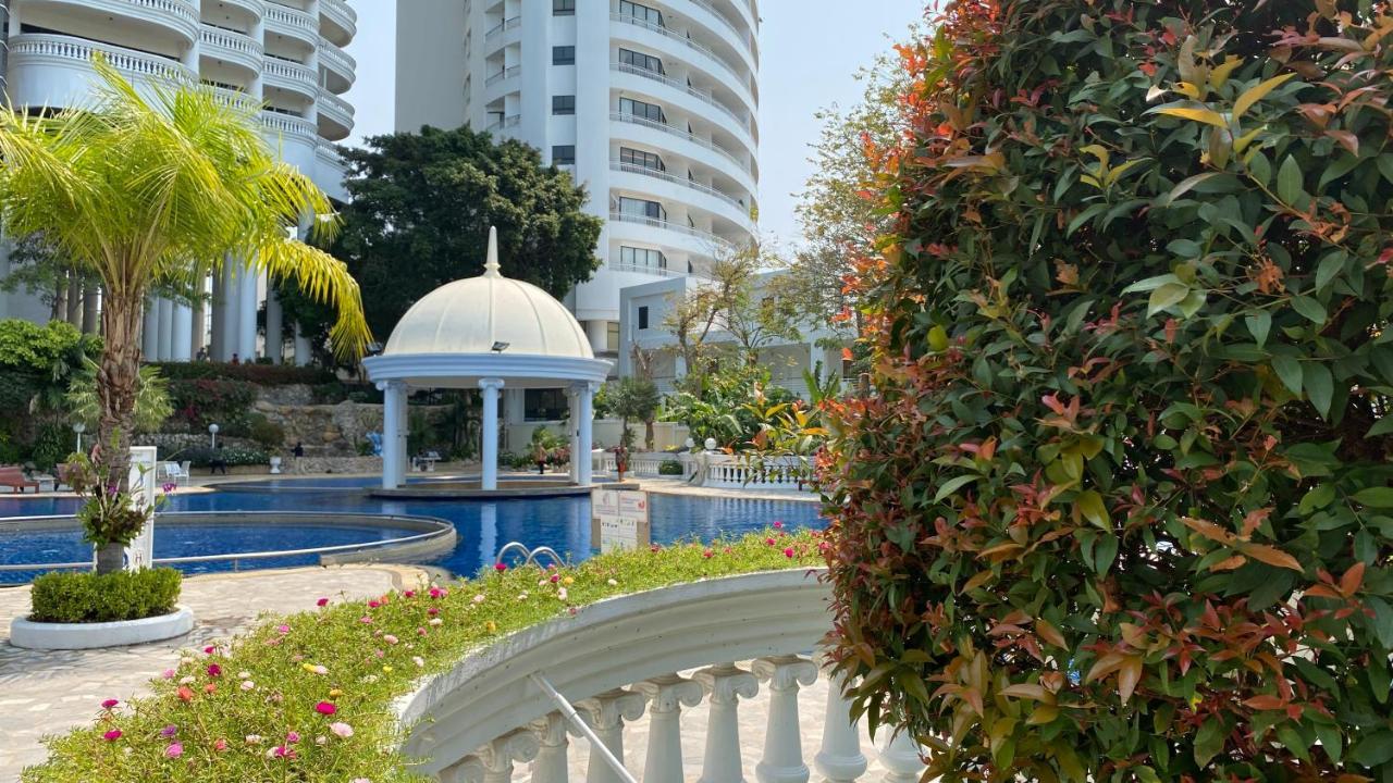 Apartment Sky Beachfront Pattaya