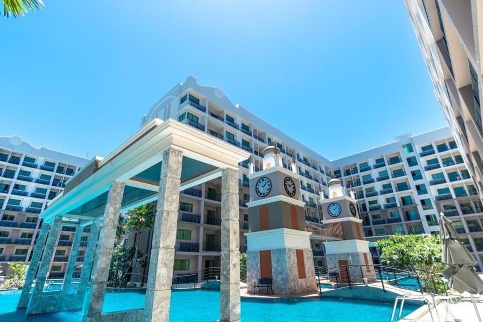 โรงแรม อาร์คาเดีย บีช คอนโดพัทยา วอล์คกิ้งสตรีท Arcadia *