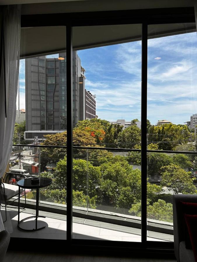 Edge Central Apartment *