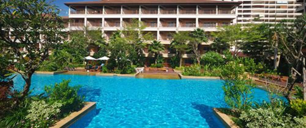 Resort The Heritage 4*