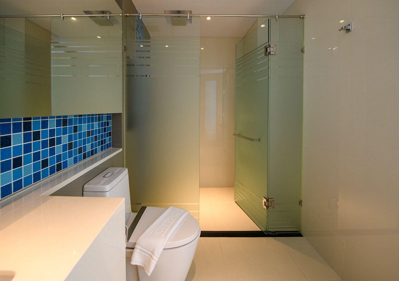 Deep Blue Z10 Hotel