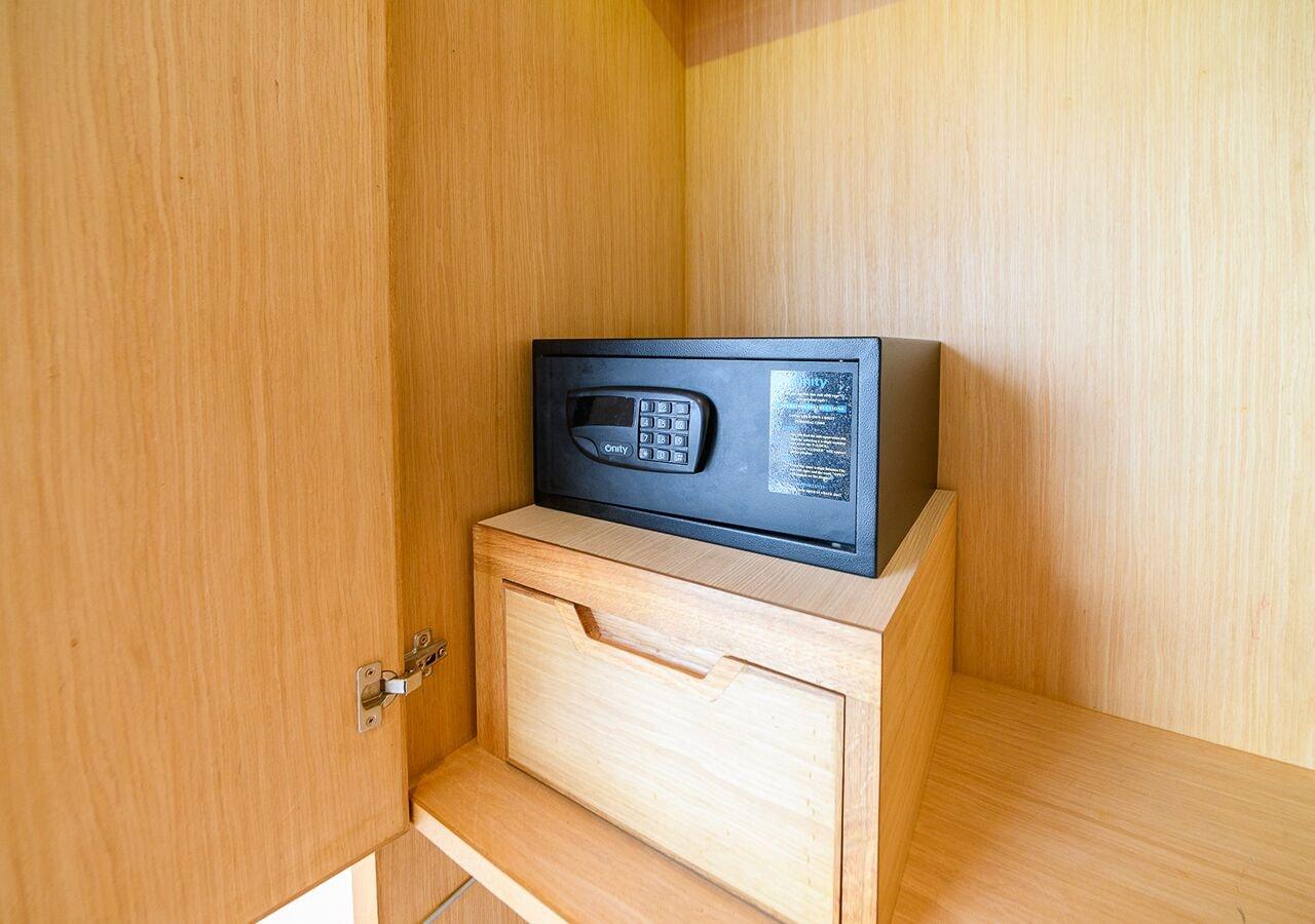 Deep Blue Z10 Hotel 3*