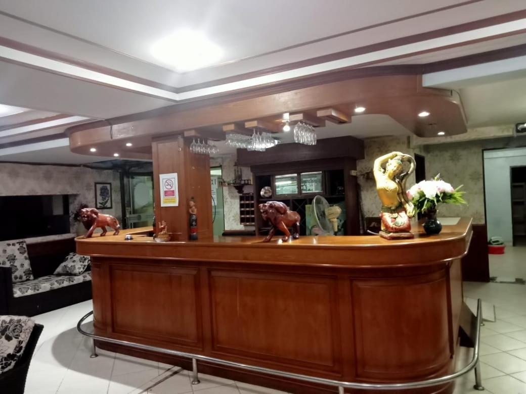 Kingfisher House And Bar Gasthof Pattaya