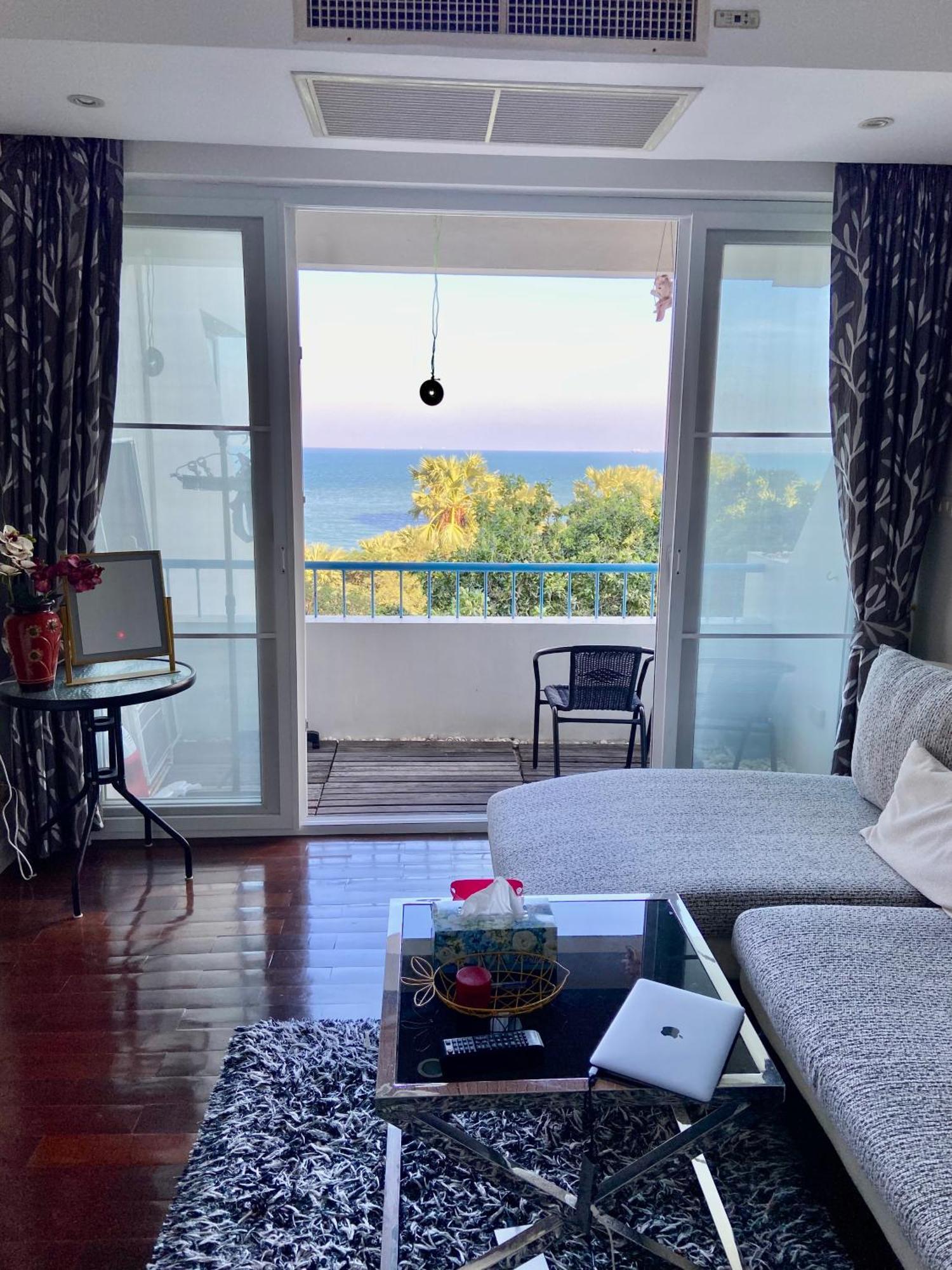 Amazing Cozy Seaview