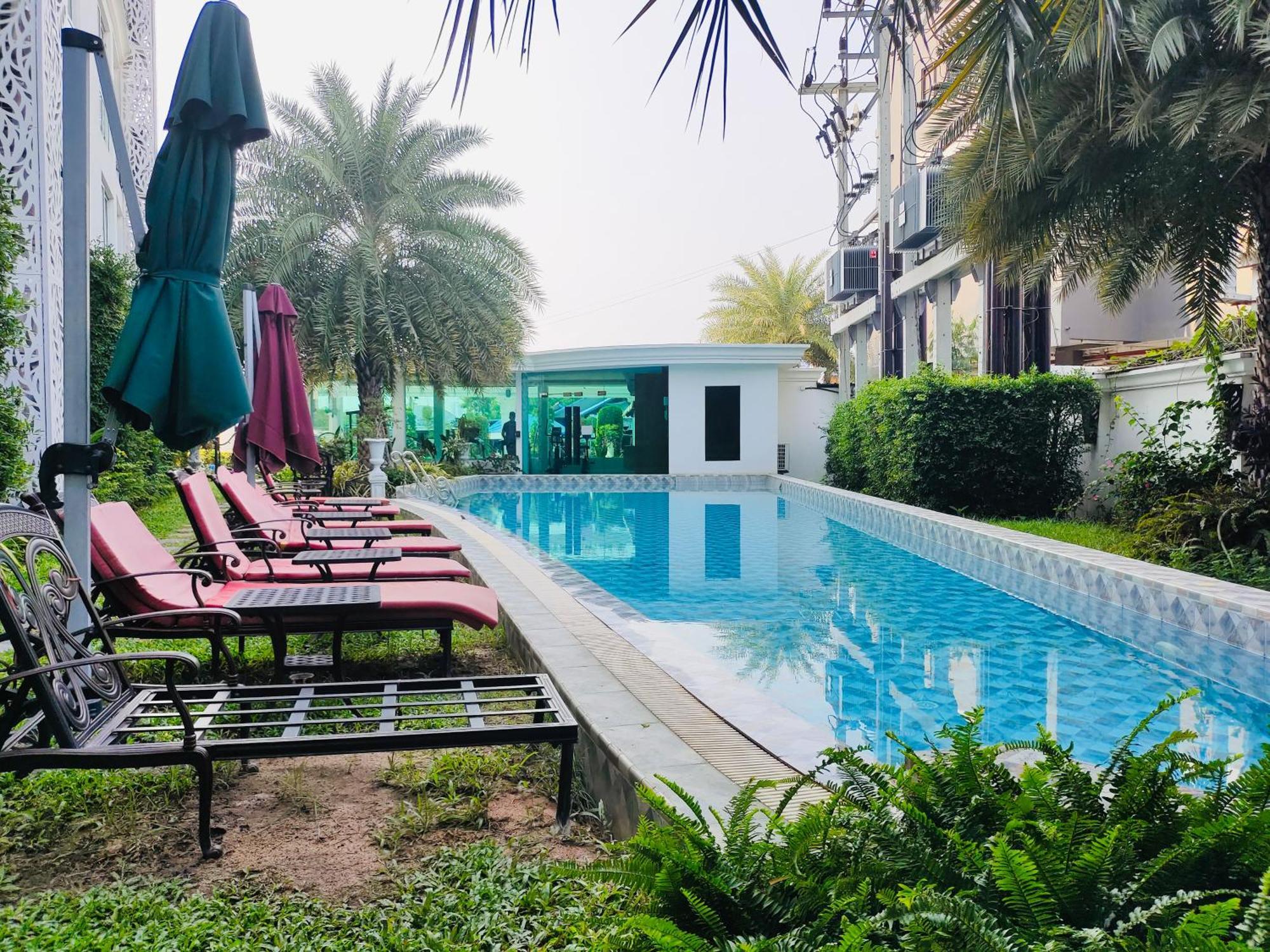 Center Luxurious Garden 2 Apartment Pattaya