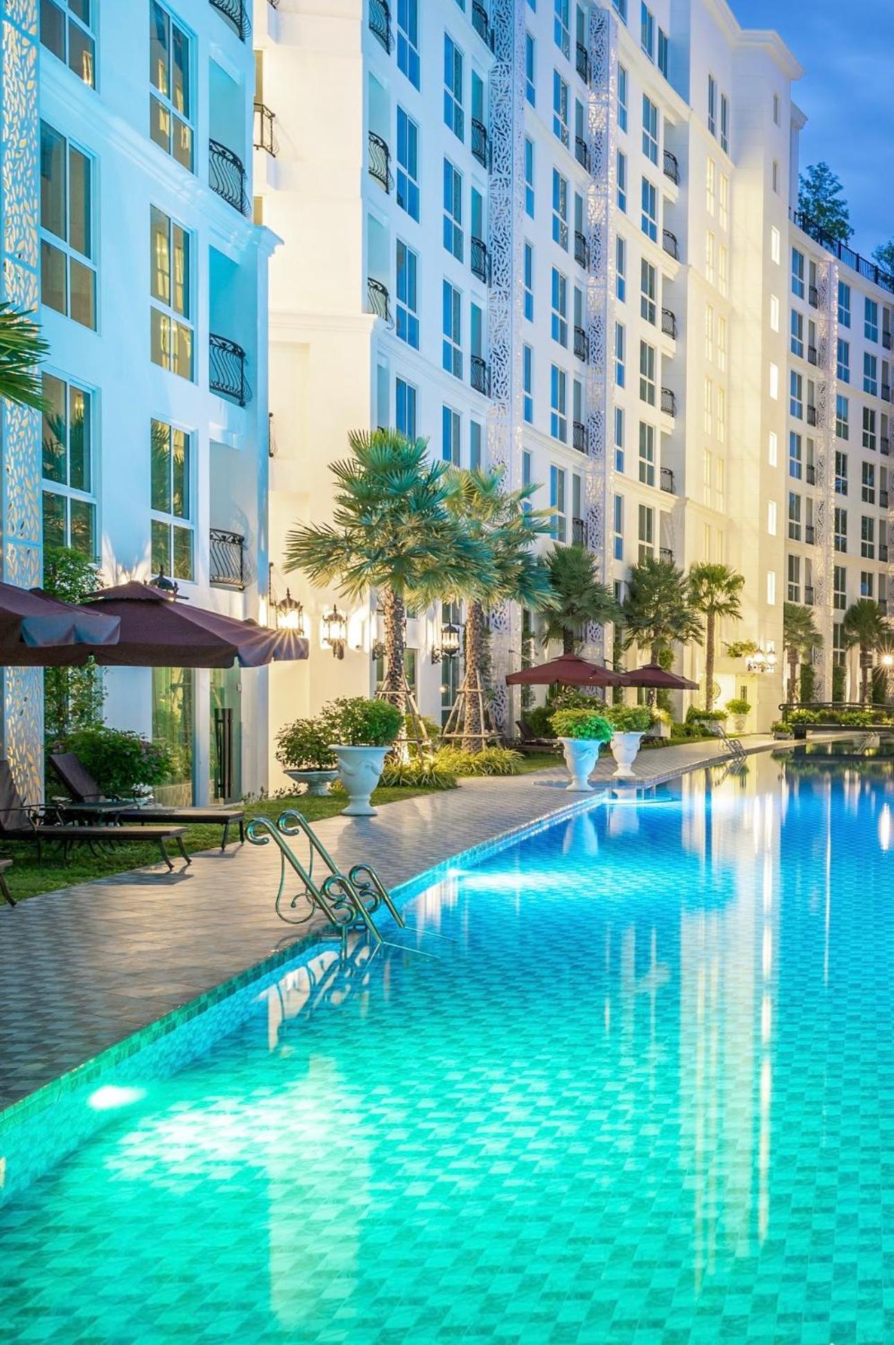 Apartment Center Luxurious Garden 2