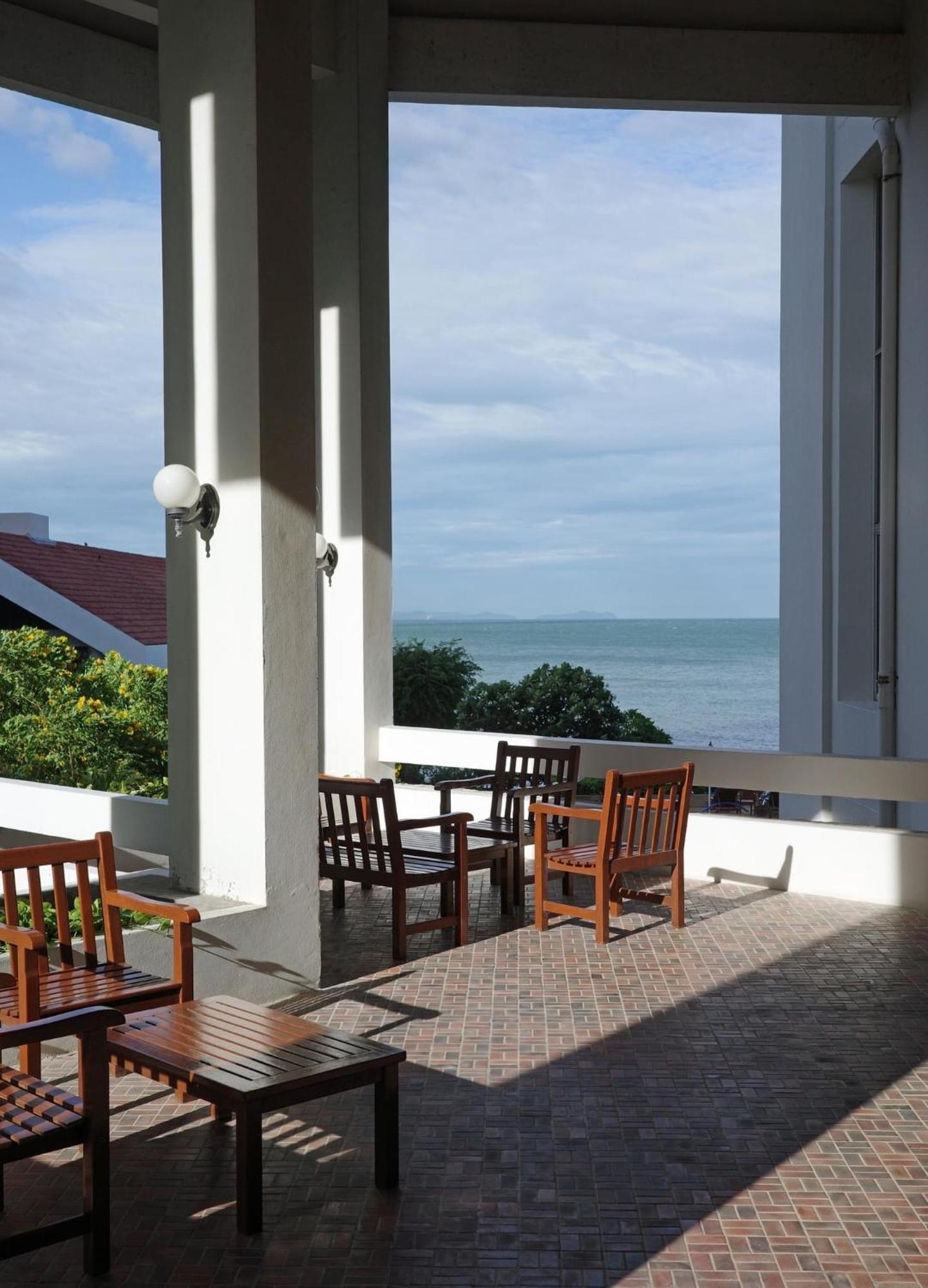 Amazing Cozy Seaview Apartment