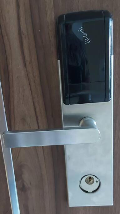 Grand Avenue, 2 Bed-/ 2 Bathroom, 70 Sqm, Pool View *