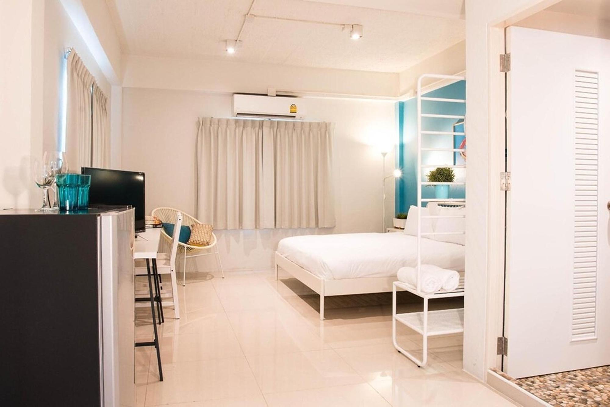Hotel Me U