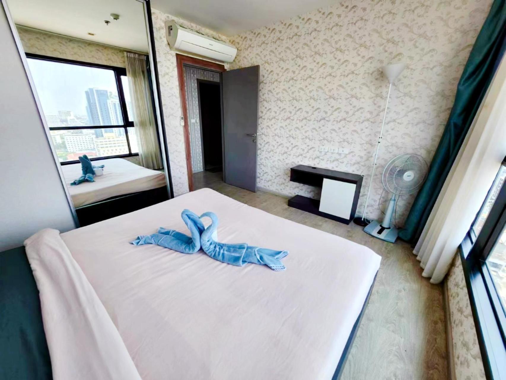 泰国芭提雅thebase无边游泳池公寓 * Pattaya