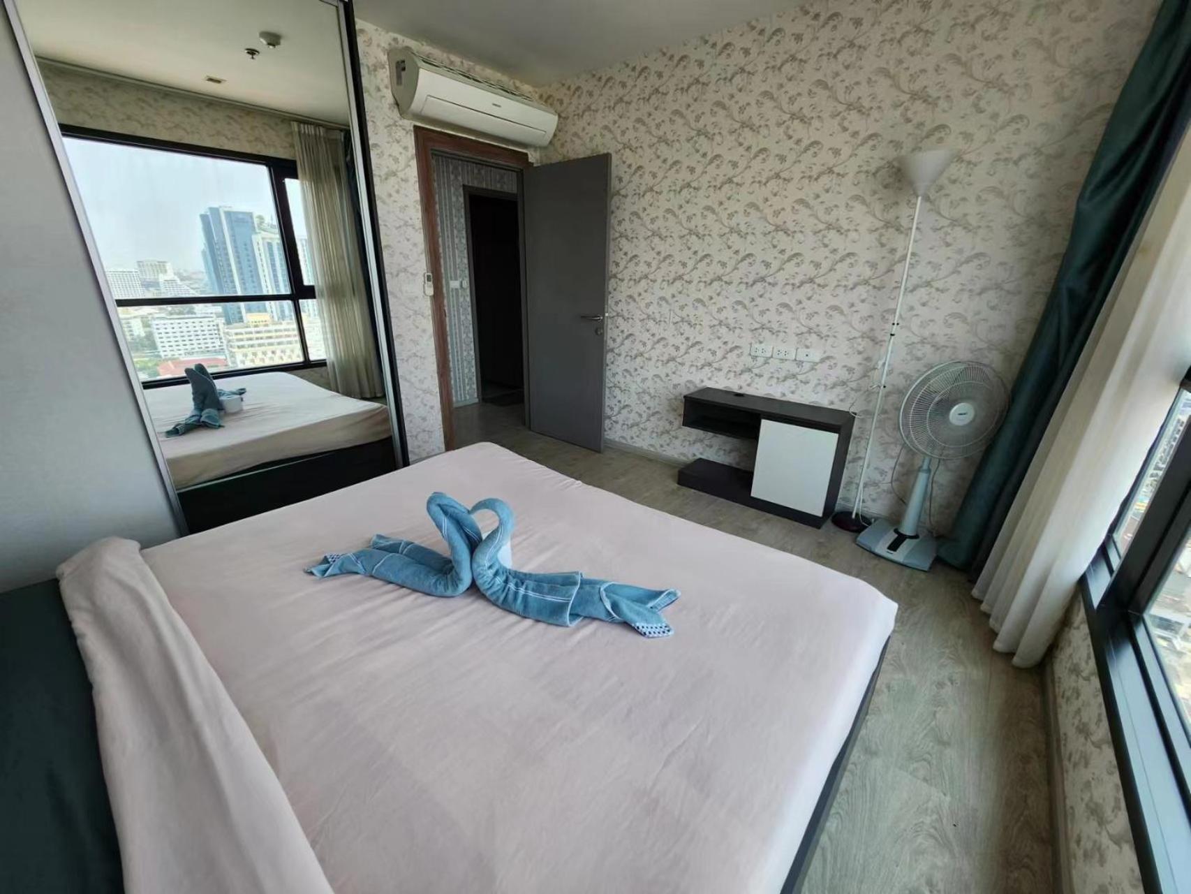 Apartment 泰国芭提雅thebase无边游泳池公寓