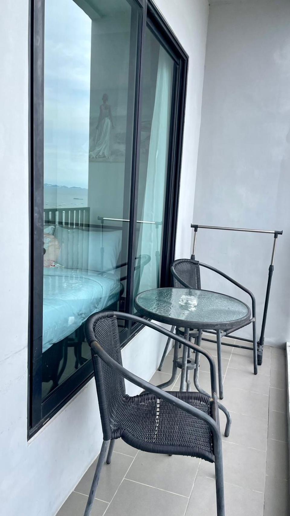 The Base 1006 By Numam Pattaya