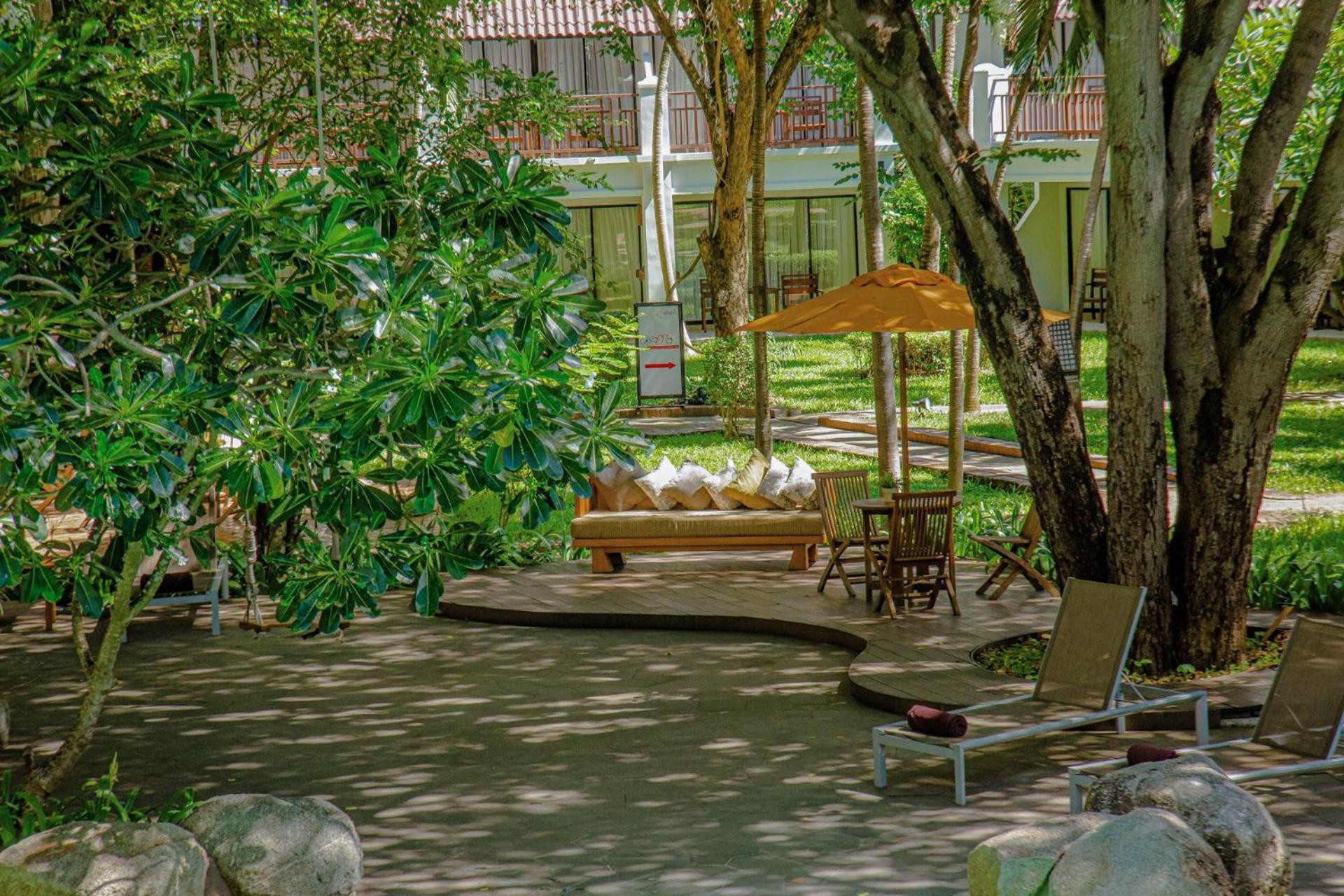 Woodlands And Resort