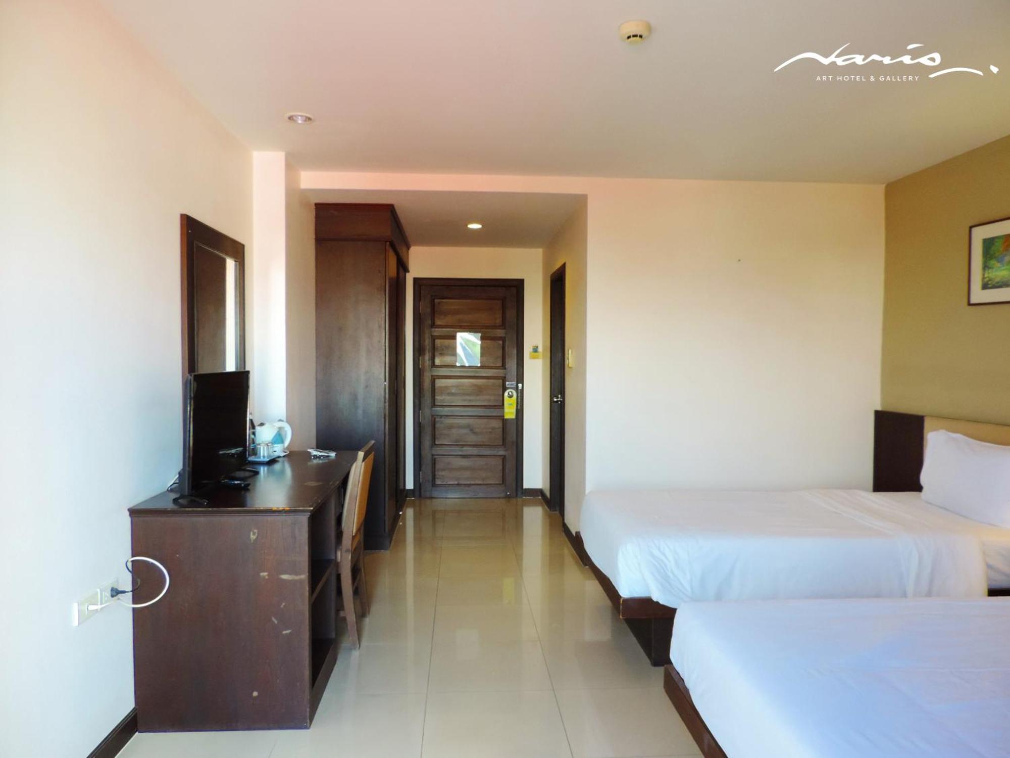 Naris Art Hotel 3*