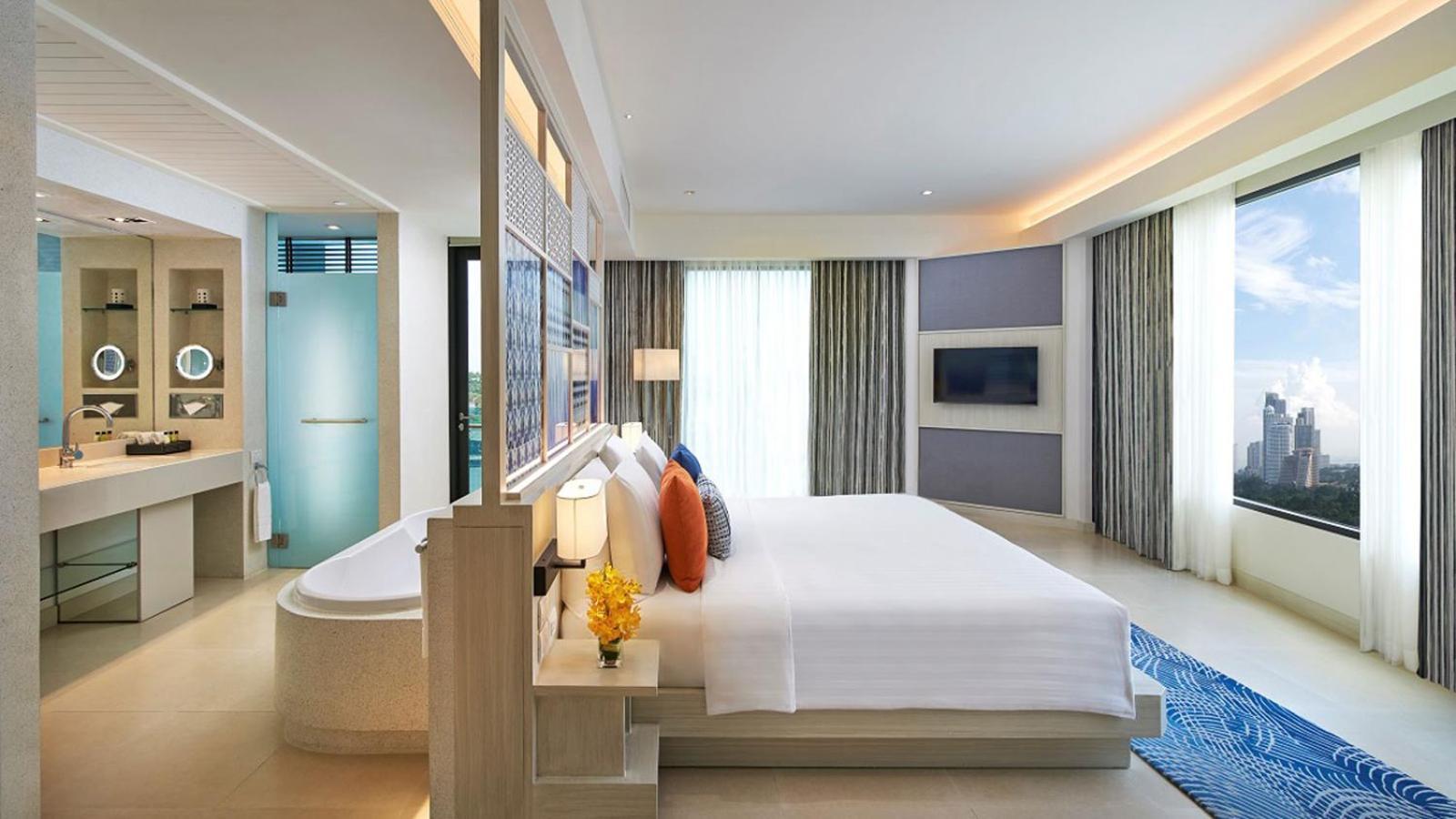 Amari Hotel 5*