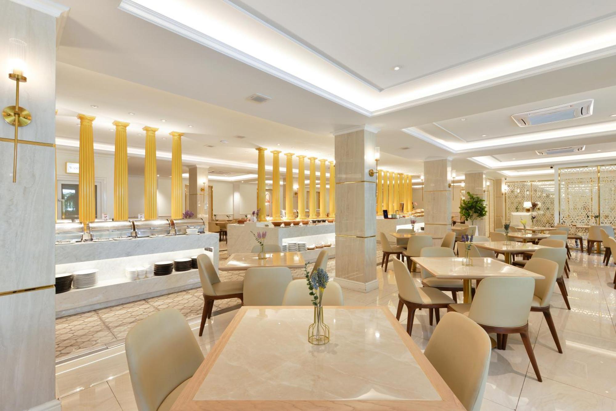 The Beverly Hotel 4*