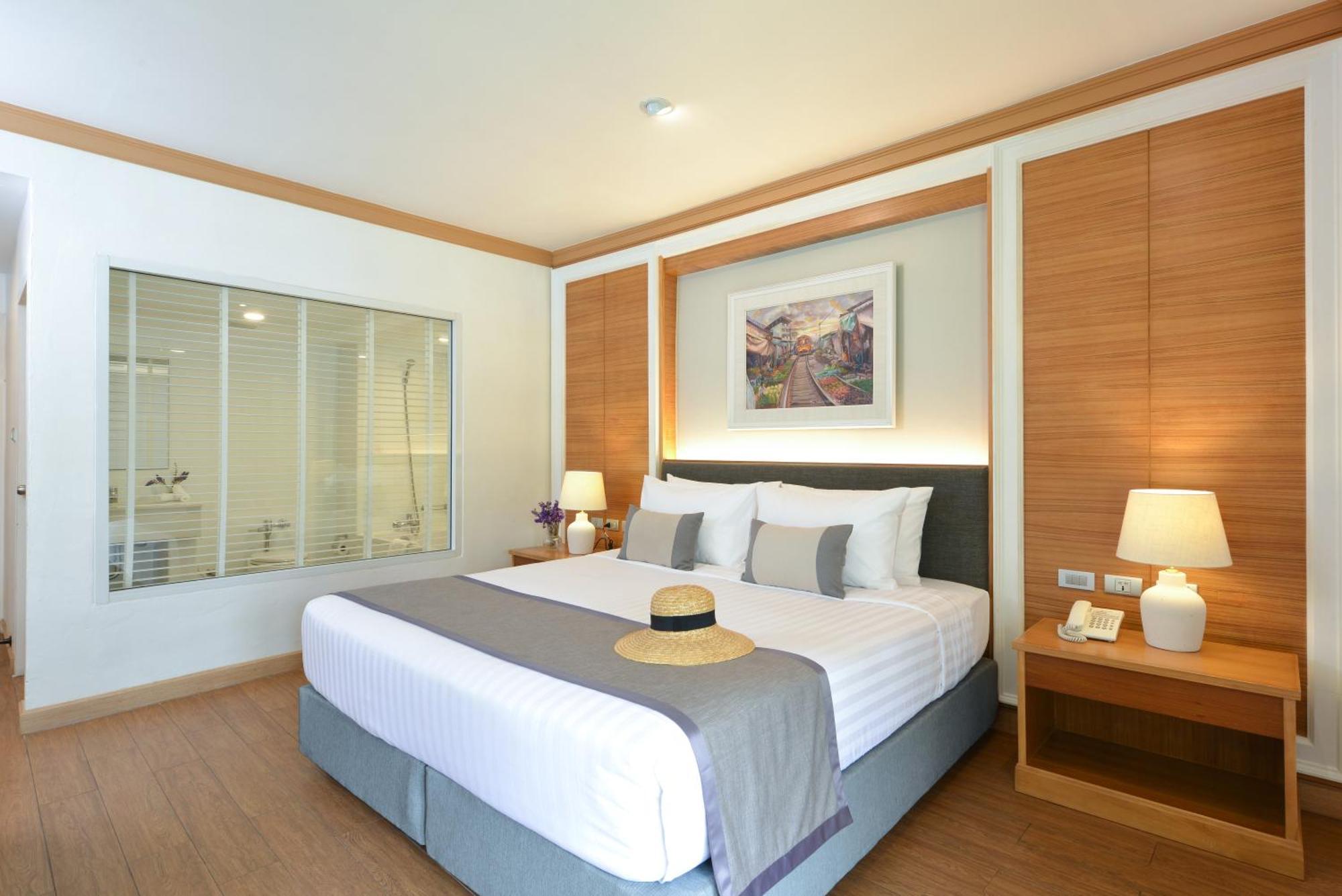 The Beverly Hotel Pattaya