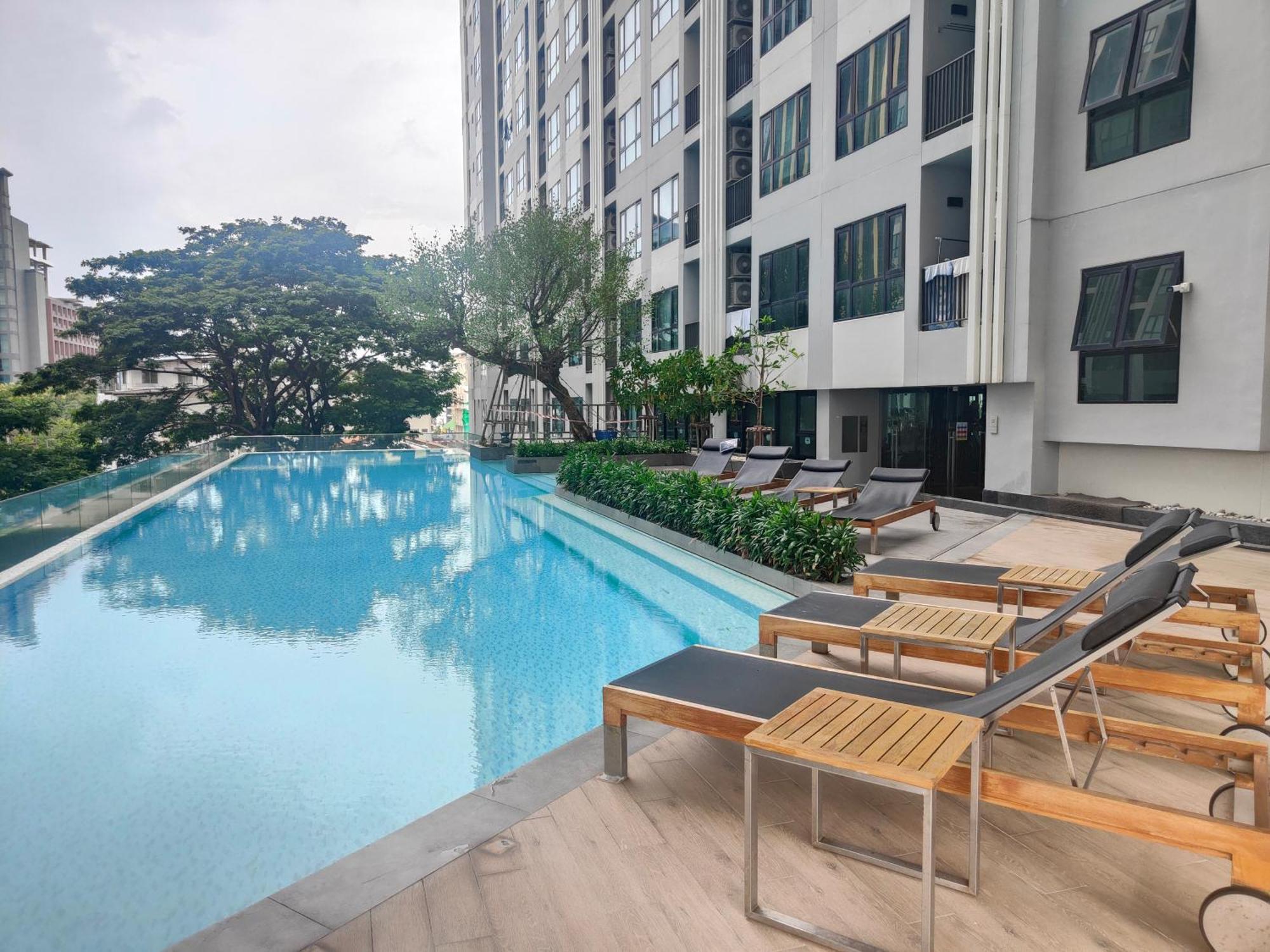 The Base Th Apartment *