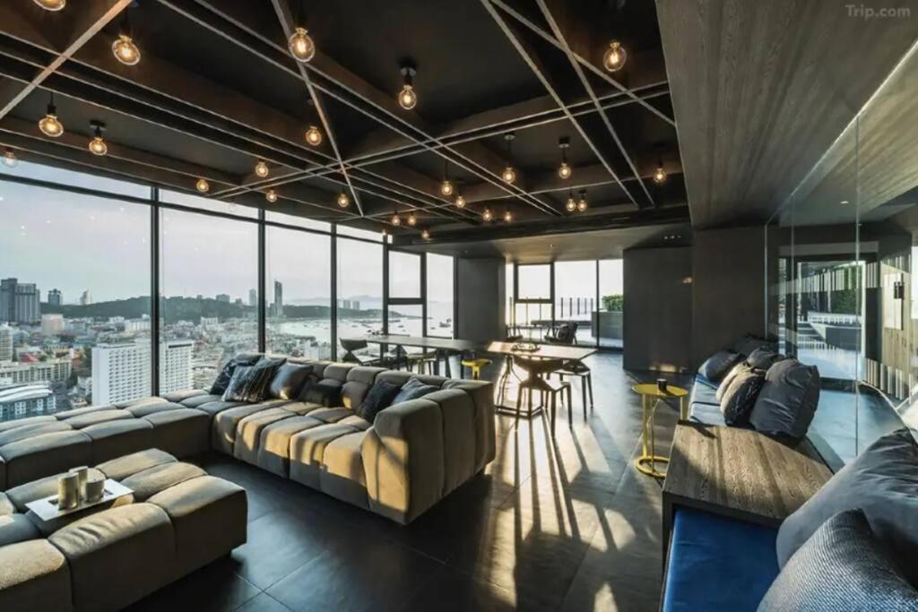 Apartment The Base 801b. Pattaya