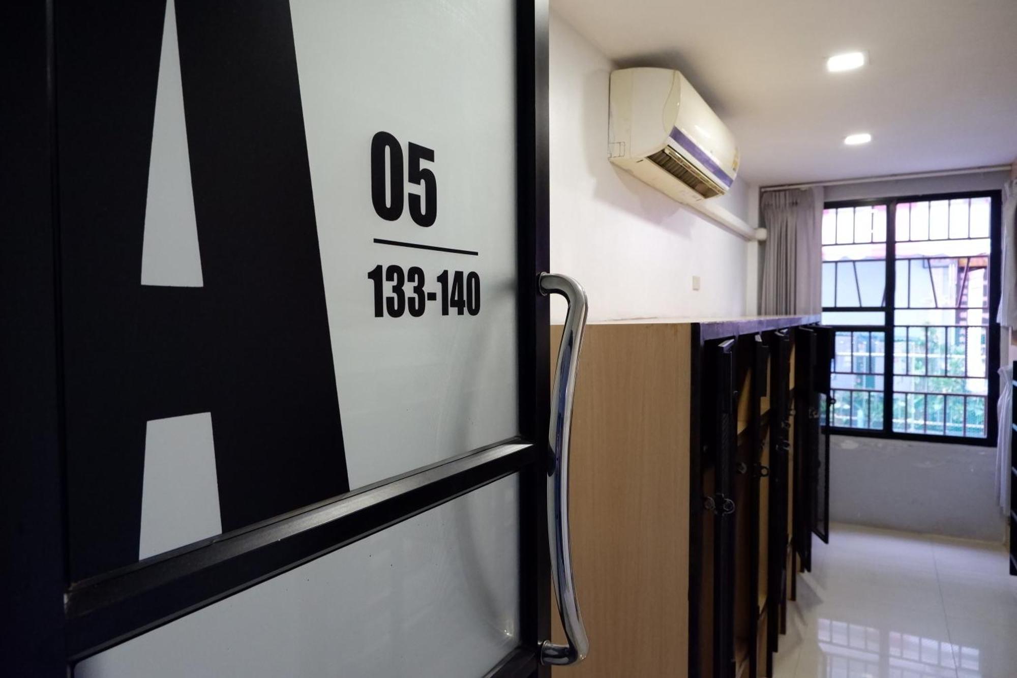 Hotel 18 Coins Budget 2*