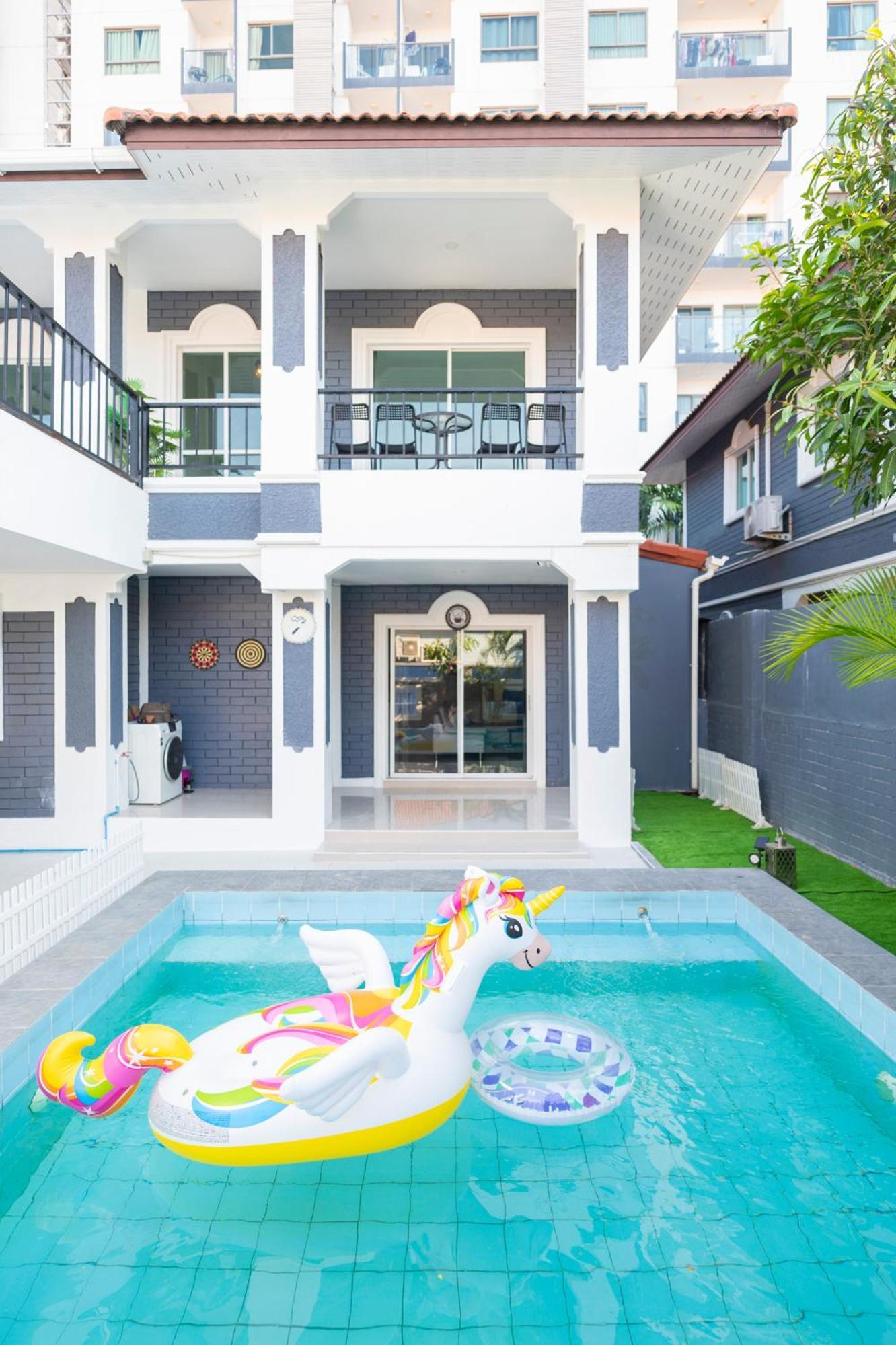 泰家帕山五卧室家庭别墅 Pattaya