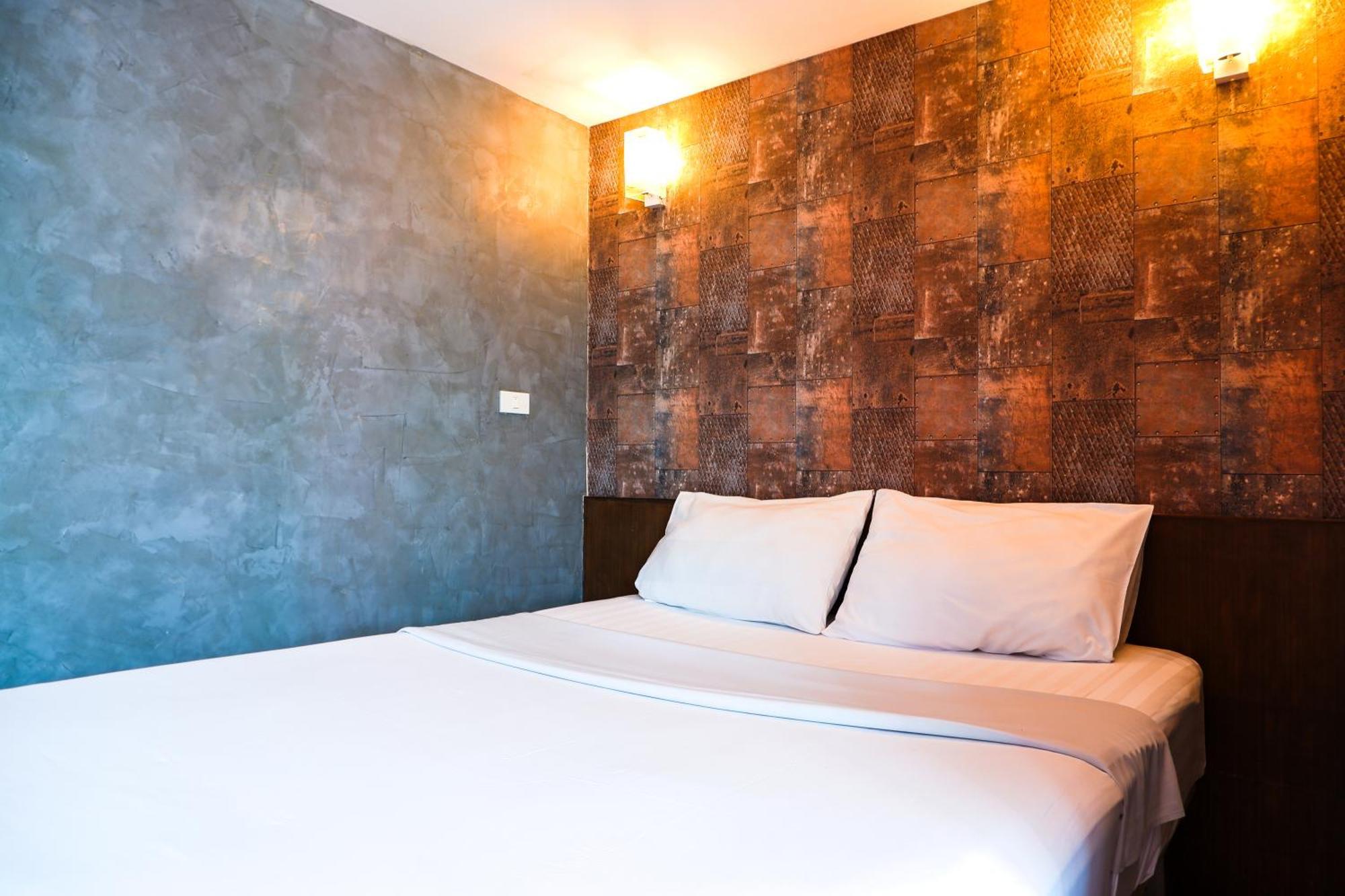 Hotel 18 Coins Budget Pattaya