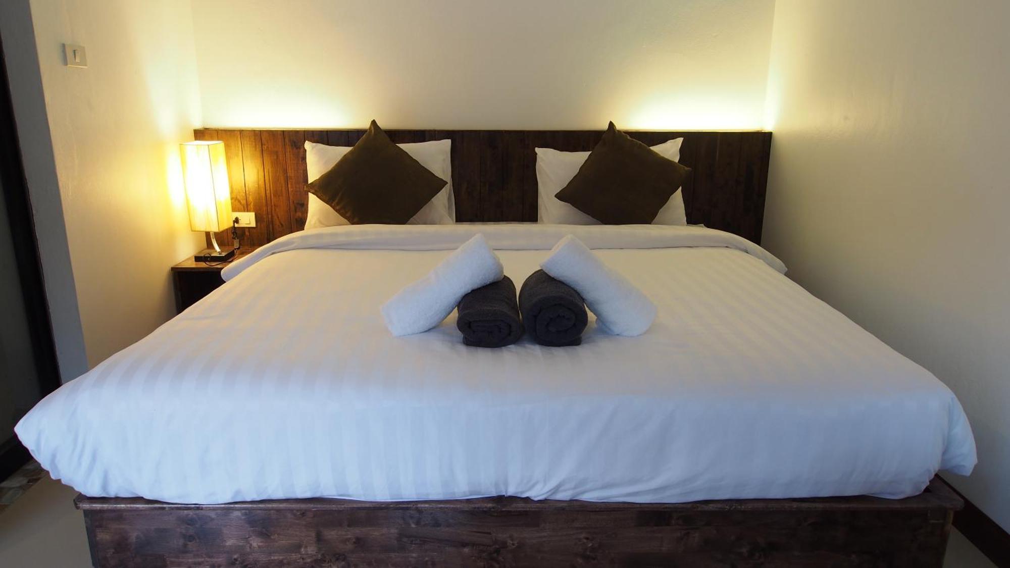 Hotel Paradise Land