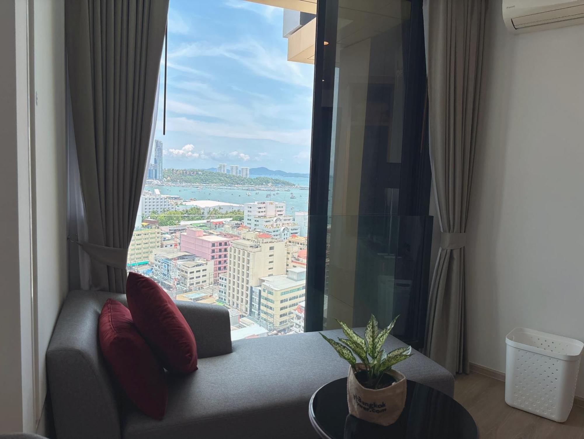 Edge Oasis * Pattaya