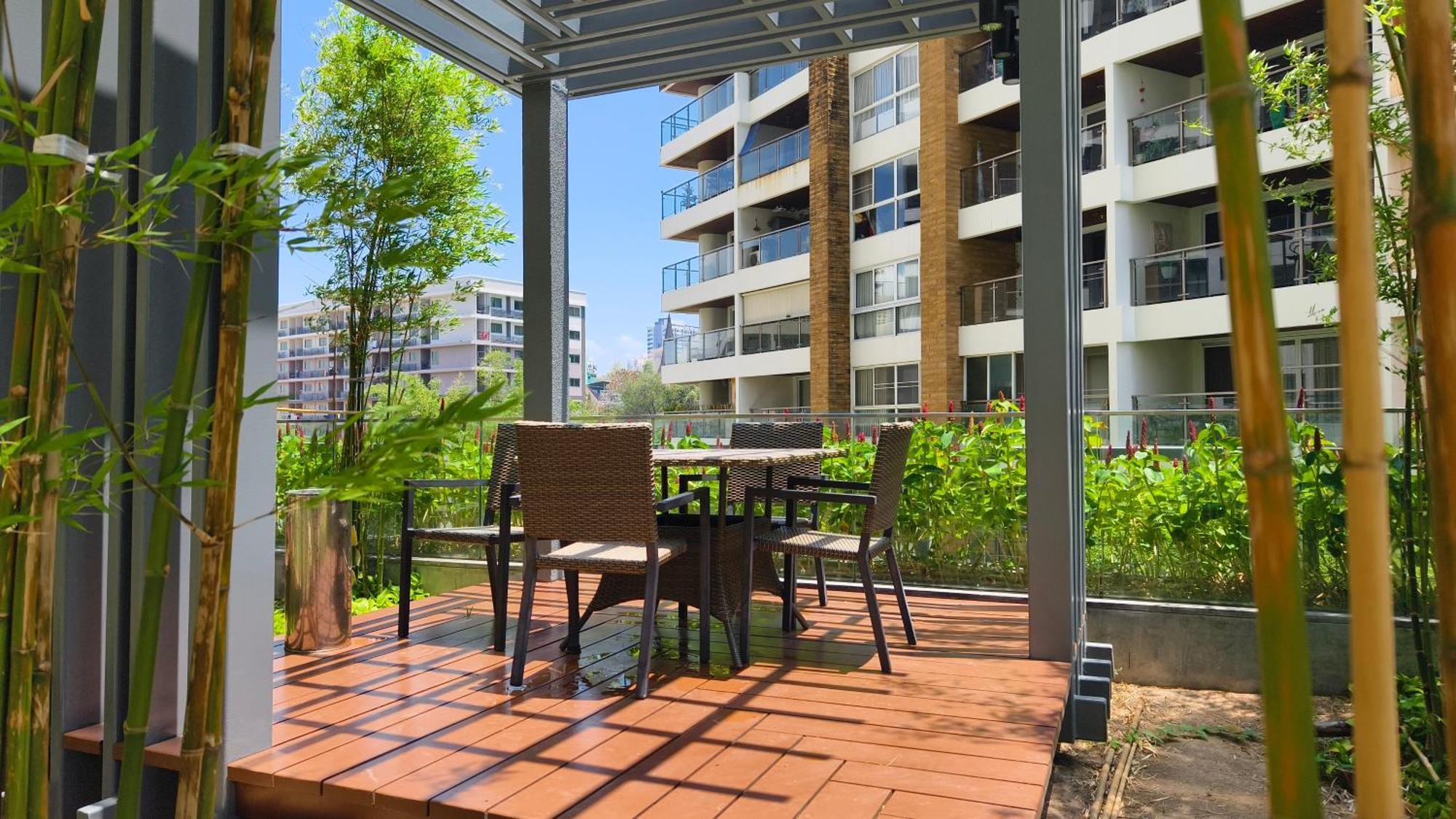 South Delux View Near Walking Street