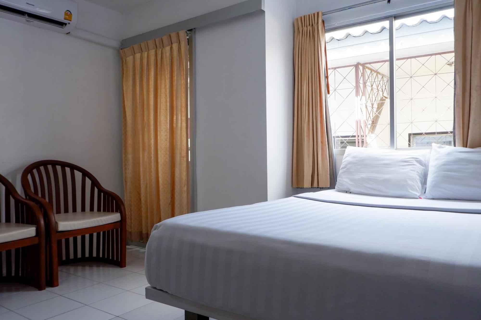 Hotel 18 Coins Budget Pattaya