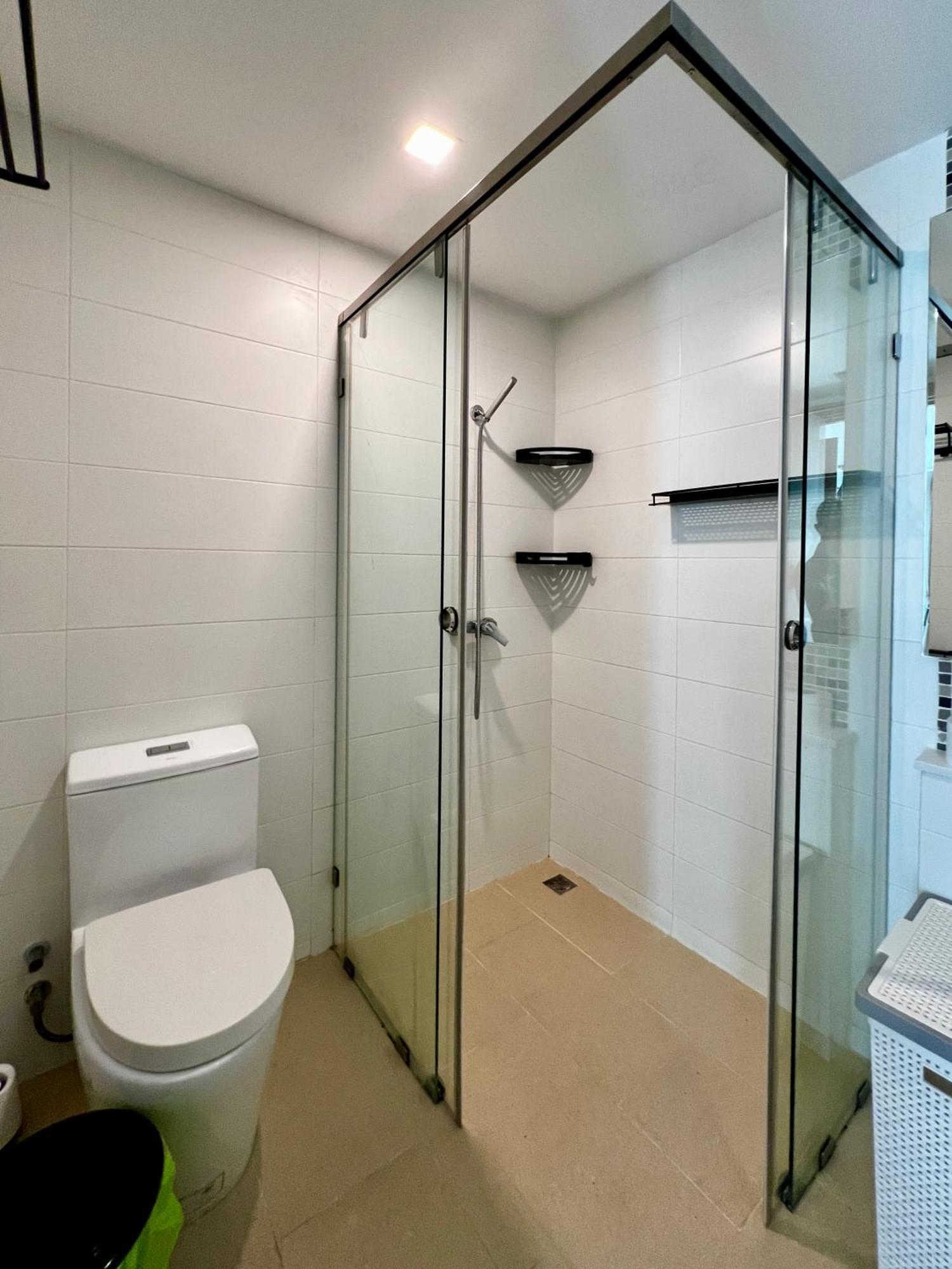The Aurora Praatumnak - Luxury Two Bedroom Near The Sea Pattaya