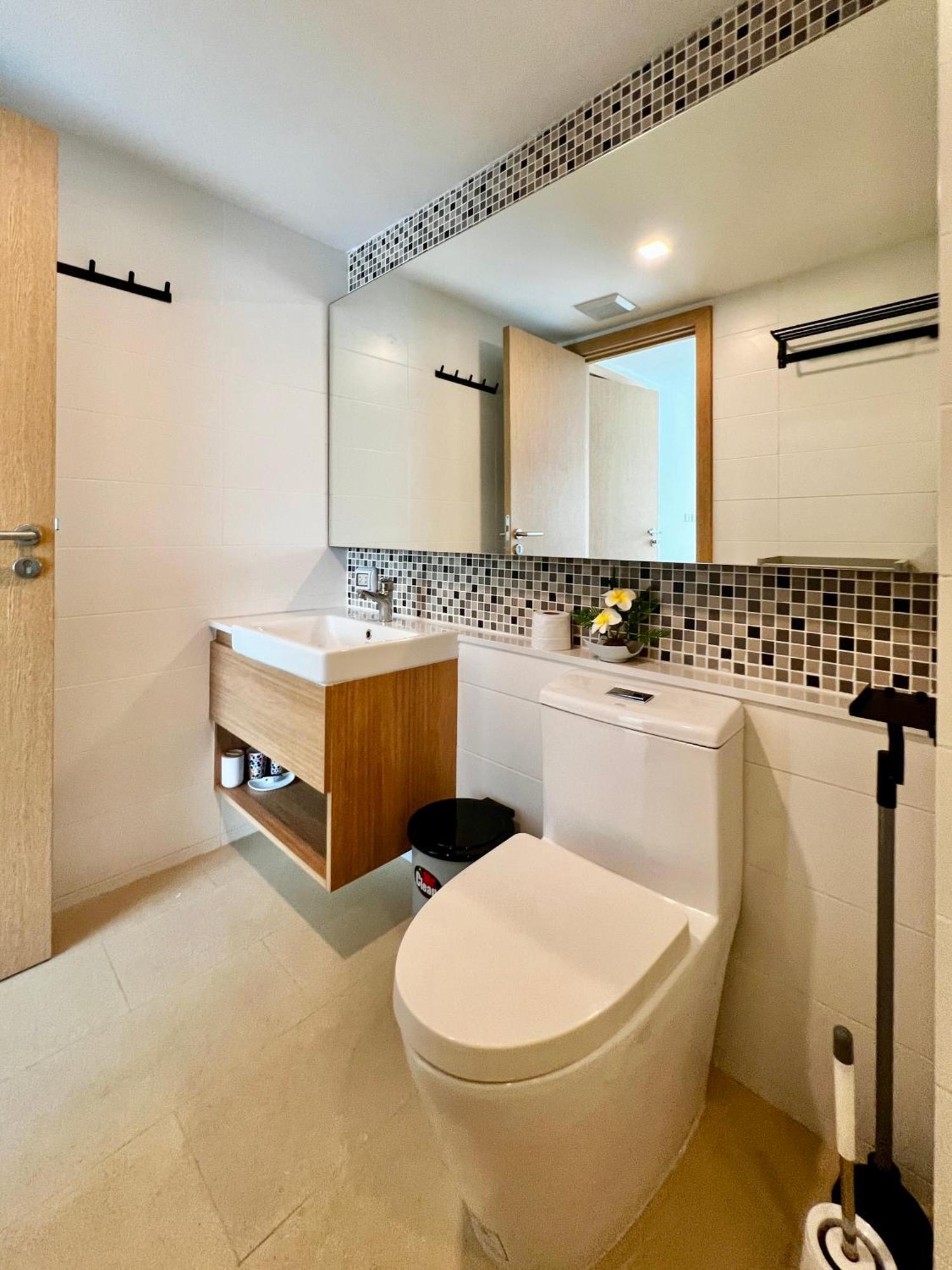 Apartment The Aurora Praatumnak - Luxury Two Bedroom Near The Sea *