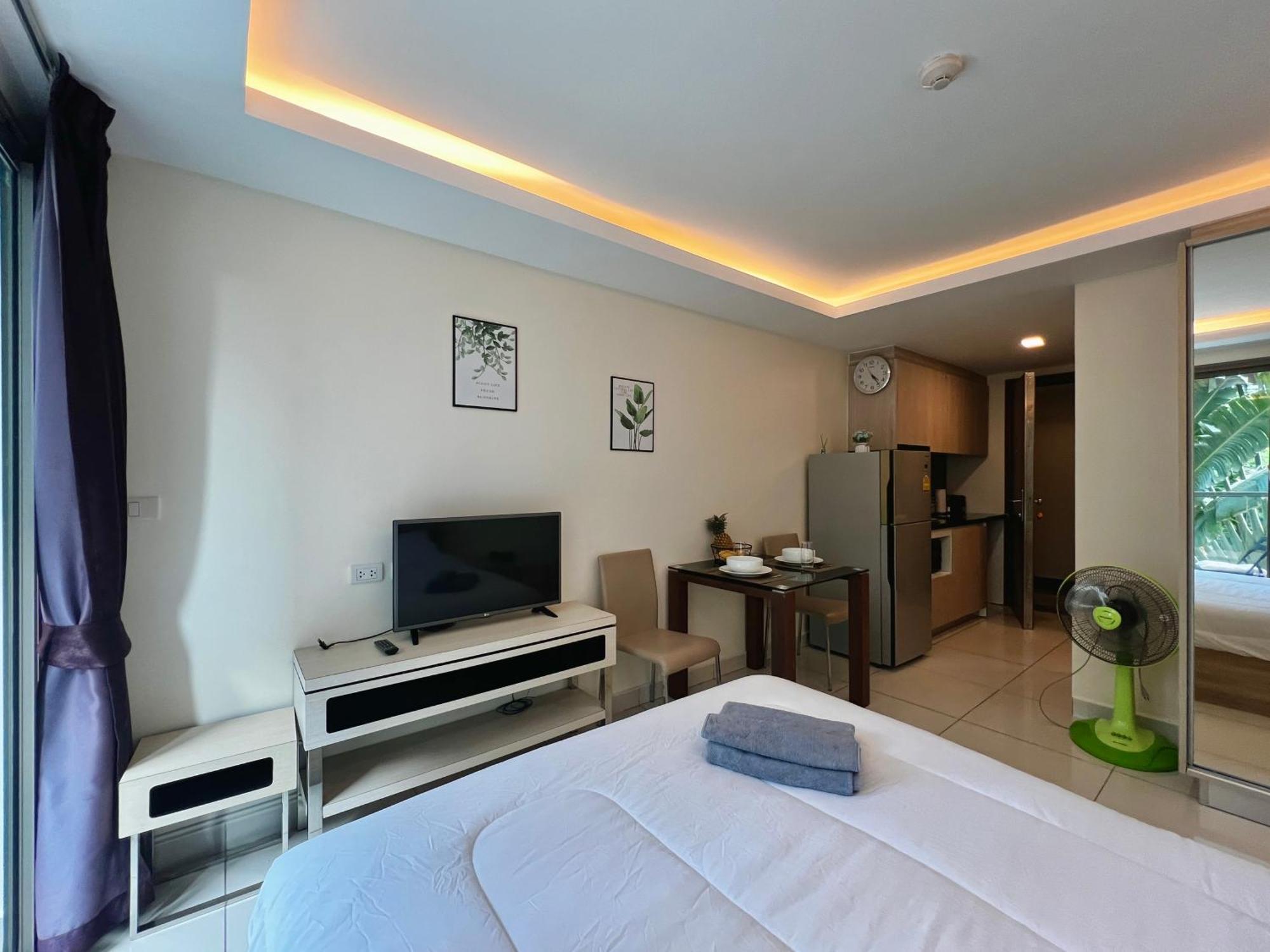 Apartment Laguna Bay Ii - C316 Comfortable On Praatamnak Hill Near The Sea Pattaya