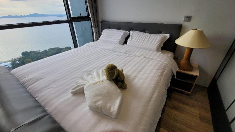 Apartment Andromeda By Feng