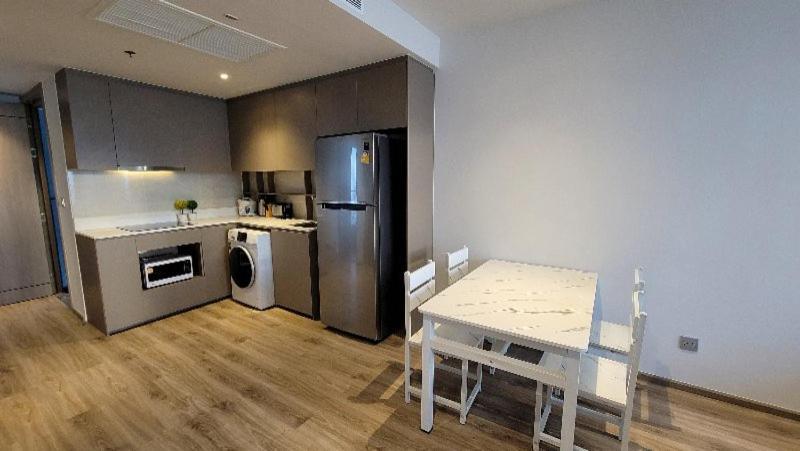 Andromeda By Feng Apartment