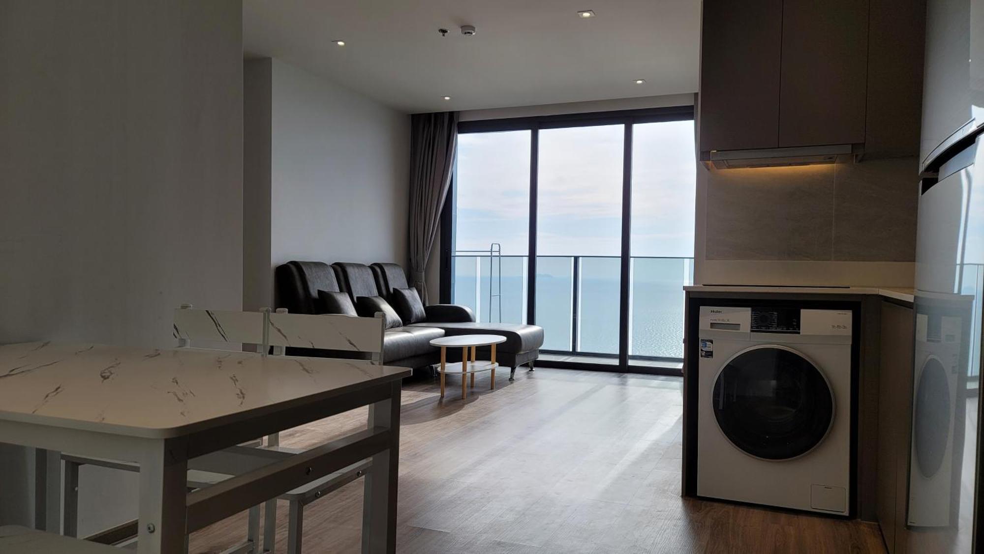 Apartment Andromeda By Feng Pattaya